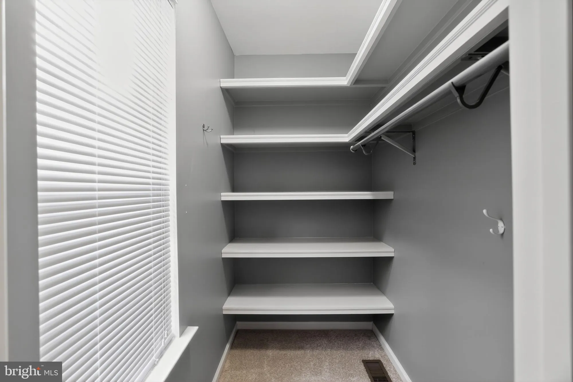 Property Slideshow image 33 of 38 | 311 goldenrod ct 175, Warrington, PA, 18976