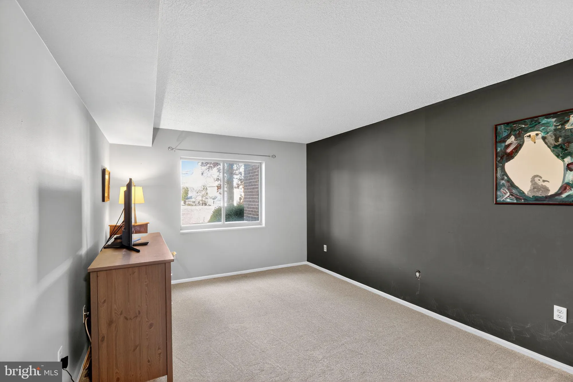 Property Slideshow image 23 of 31 | 15101 interlachen dr 1-102, Silver Spring, MD, 20906