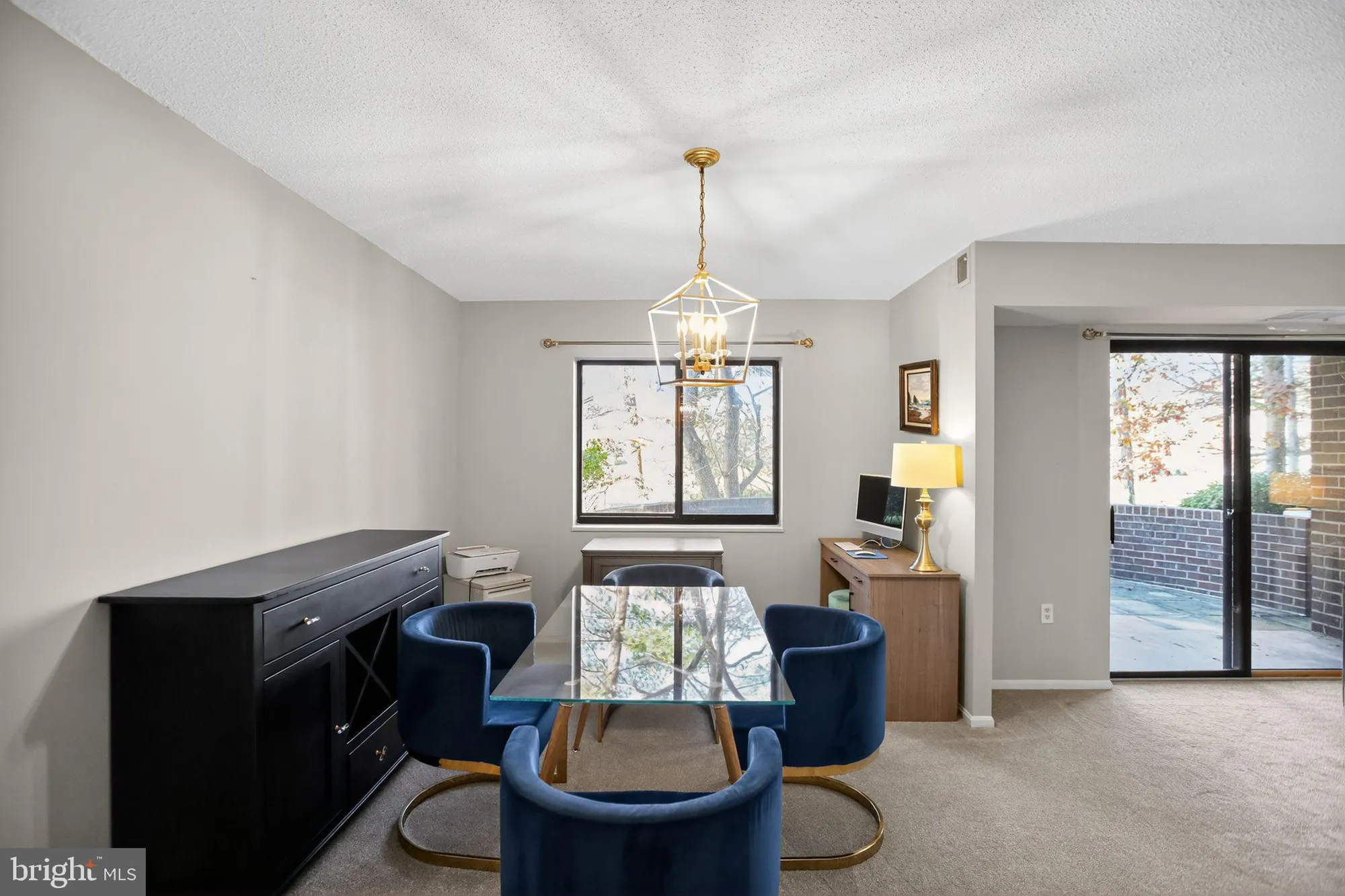 Property Slideshow image 11 of 31 | 15101 interlachen dr 1-102, Silver Spring, MD, 20906