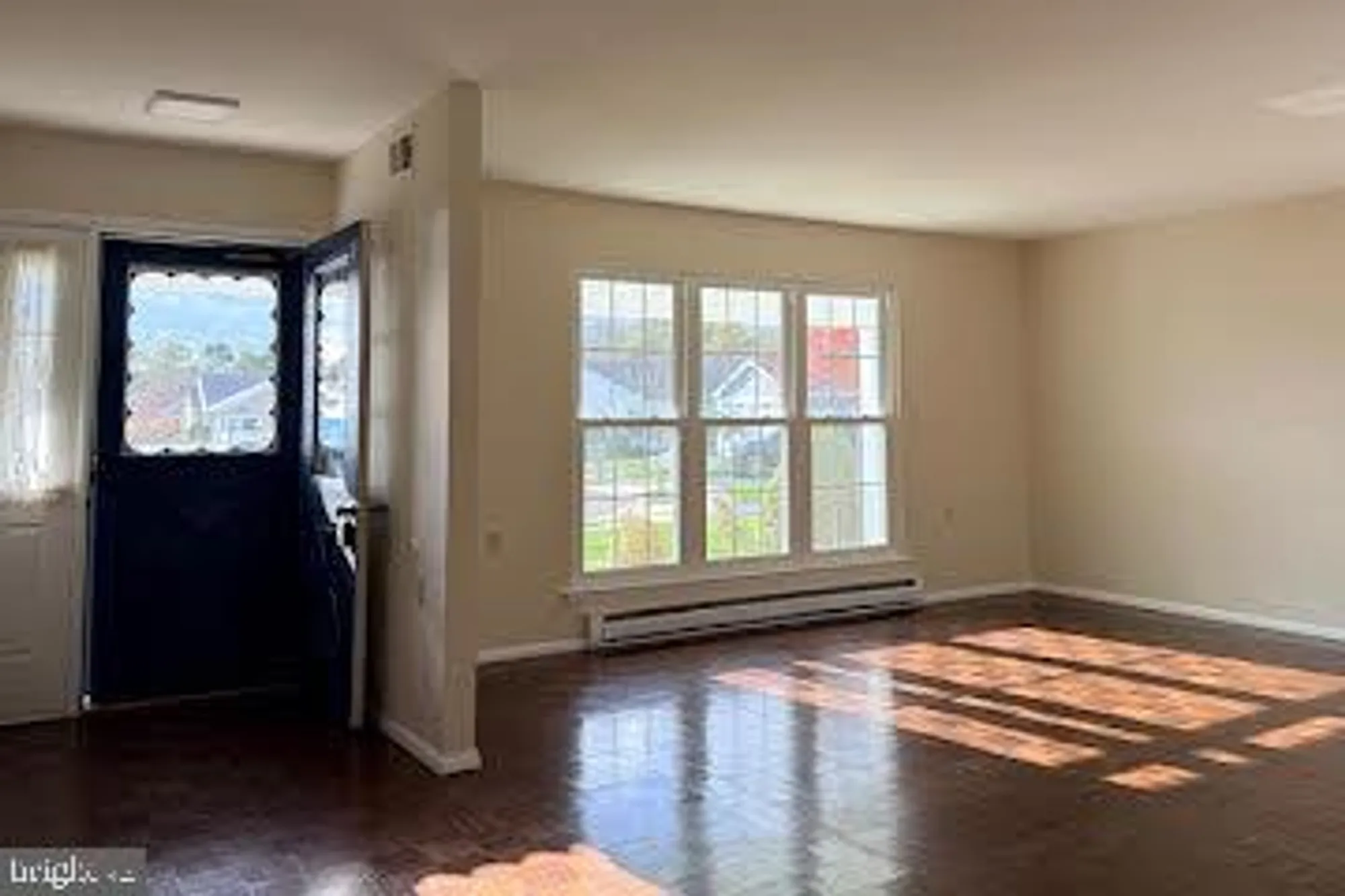 Property Slideshow image 4 of 26 | 5 carol ct, Manchester, NJ, 08759