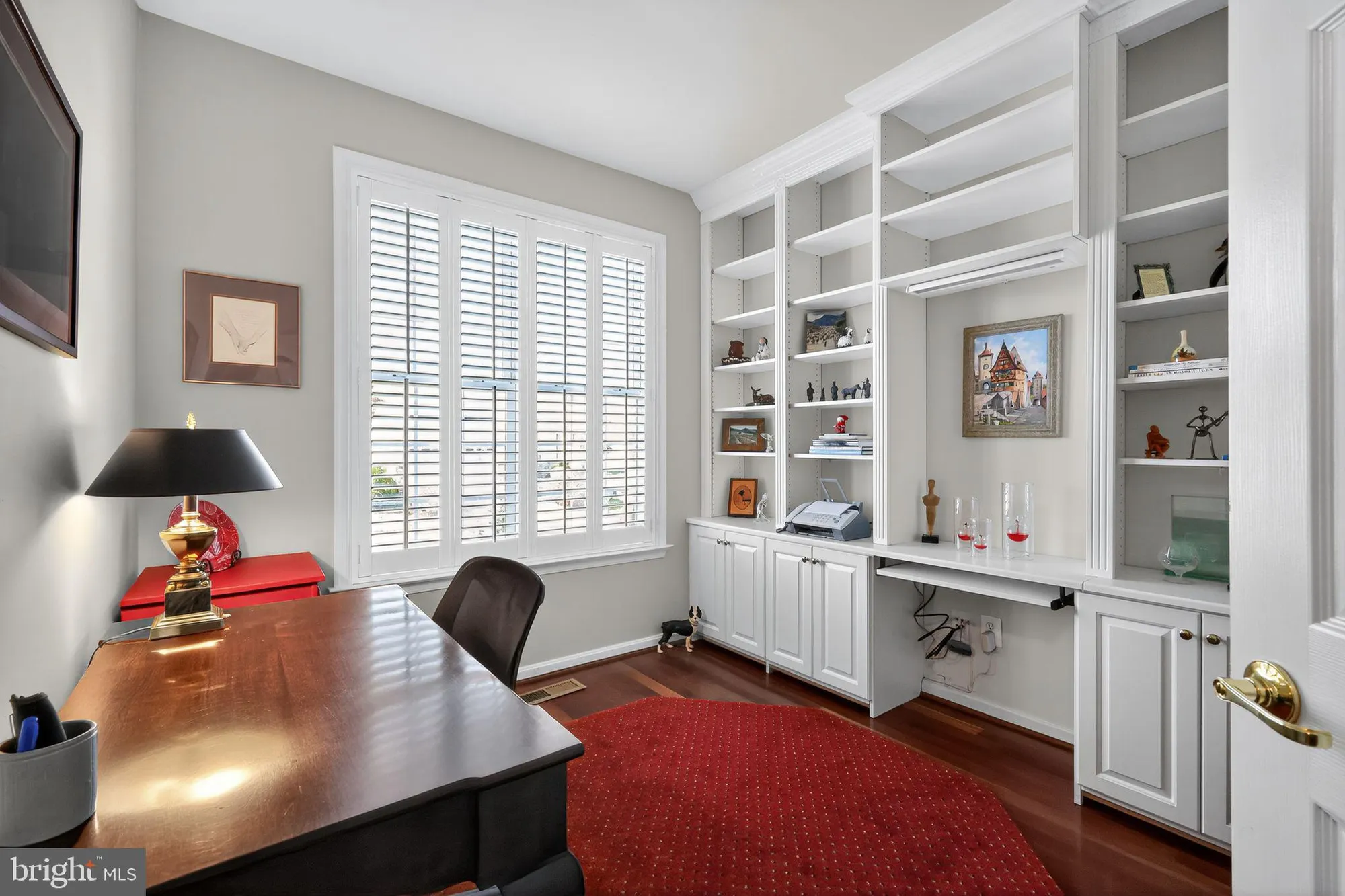 Property Slideshow image 5 of 41 | 6013 piney grove way, Gainesville, VA, 20155