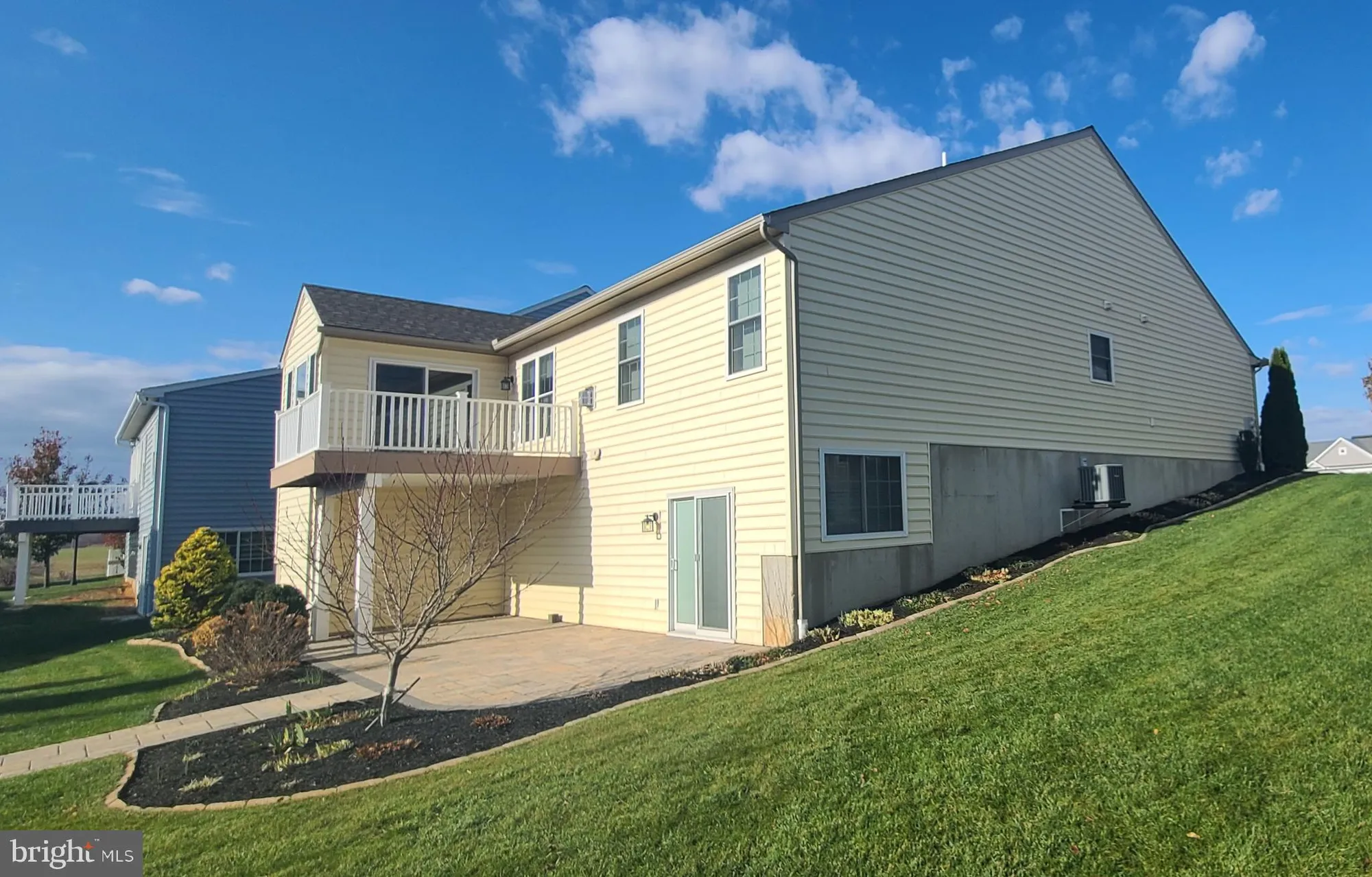 Property Slideshow image 4 of 55 | 4 wickerberry pl, Gordonville, PA, 17529