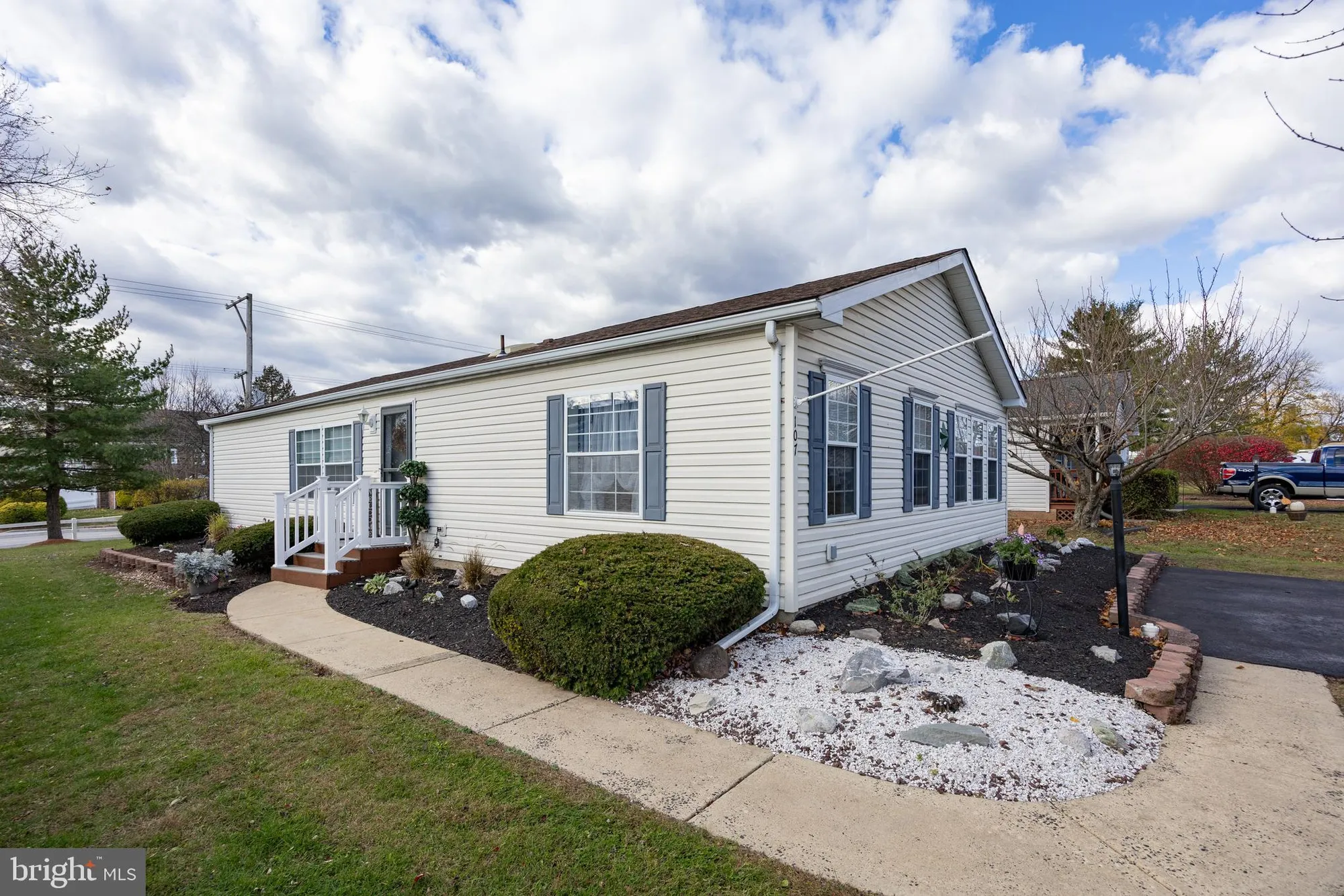 Property Slideshow image 25 of 29 | 107 carver ln, Royersford, PA, 19468