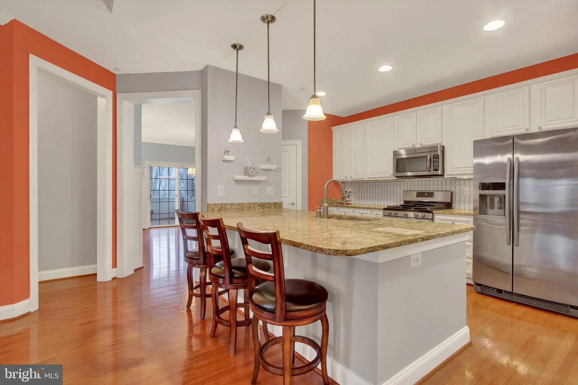 Property Slideshow image 8 of 43 | 2841 chauncey hill dr # 28, Manchester, MD, 21102