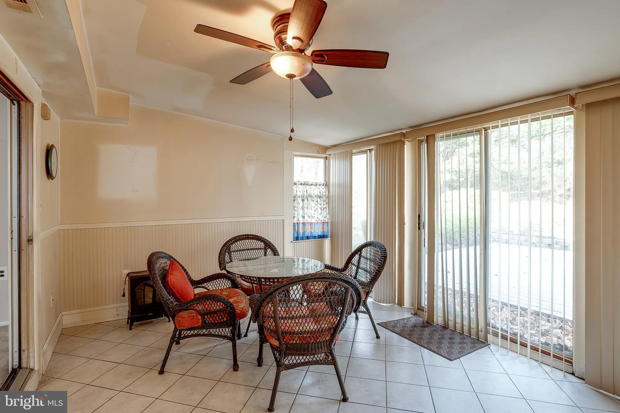 Property Slideshow image 21 of 25 | 53 knollwood dr, Deptford, NJ, 08096