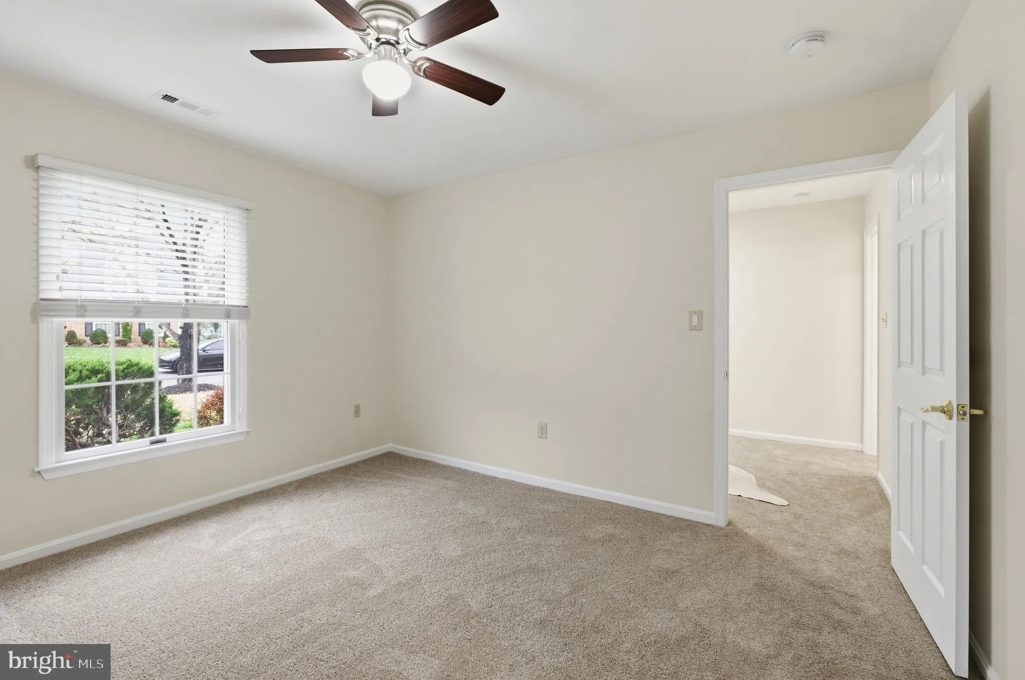 Property Slideshow image 24 of 42 | 2705 coxswain pl, Annapolis, MD, 21401