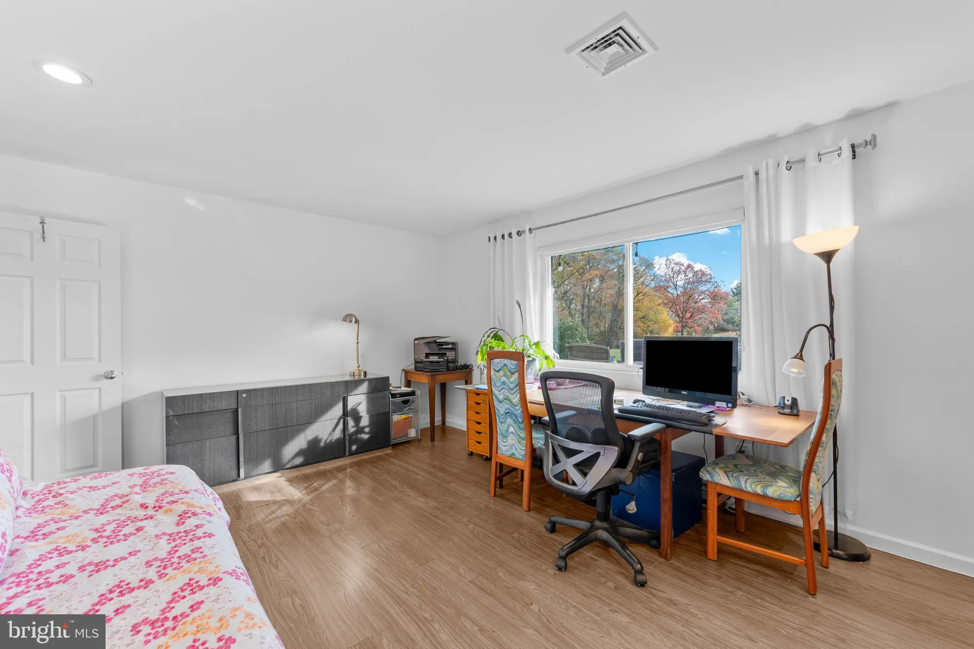 Property Slideshow image 24 of 31 | 264 glen rd a, Monroe Township, NJ, 08831