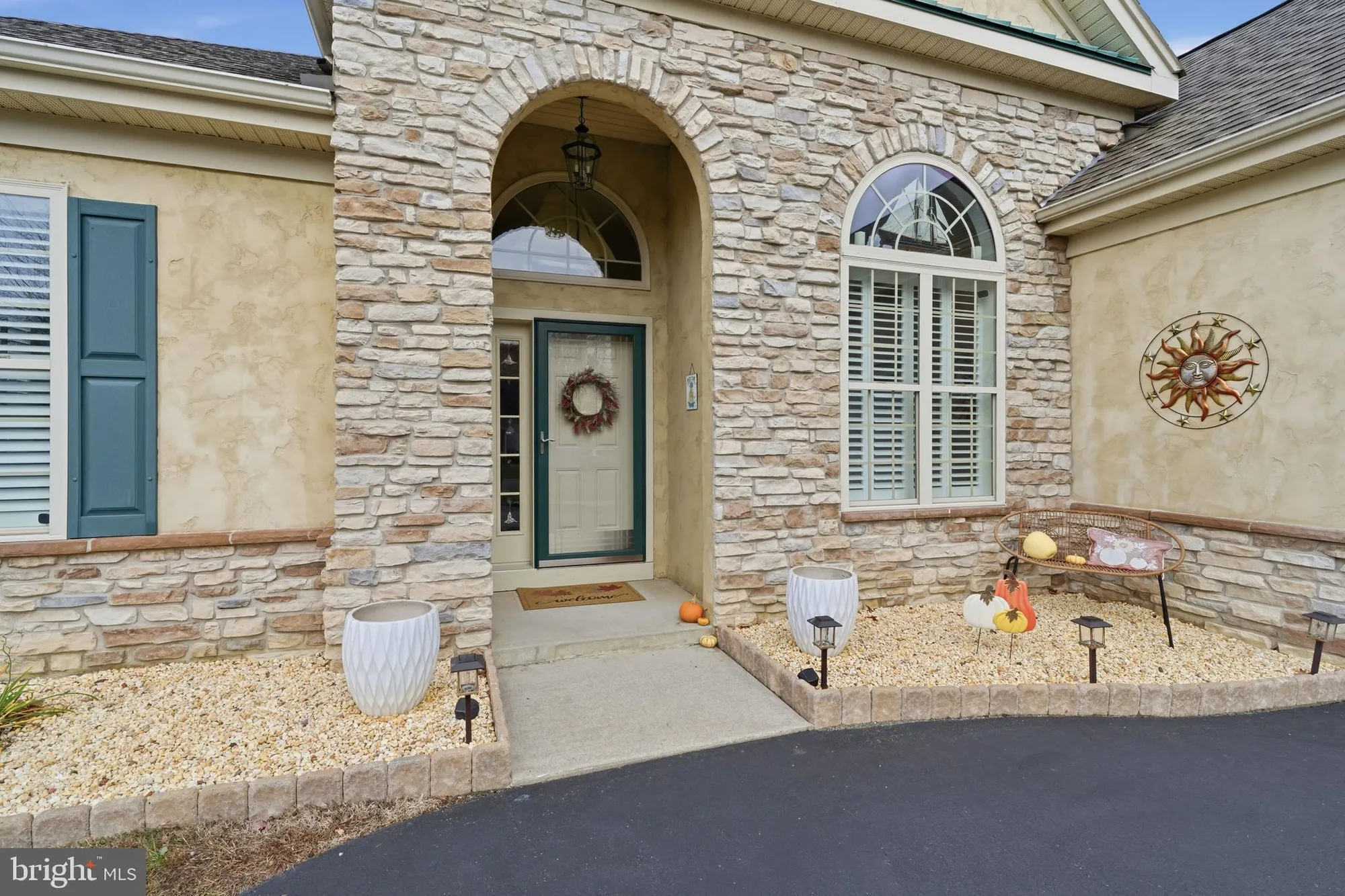 Property Slideshow image 6 of 51 | 37 mission way, Barnegat, NJ, 08005