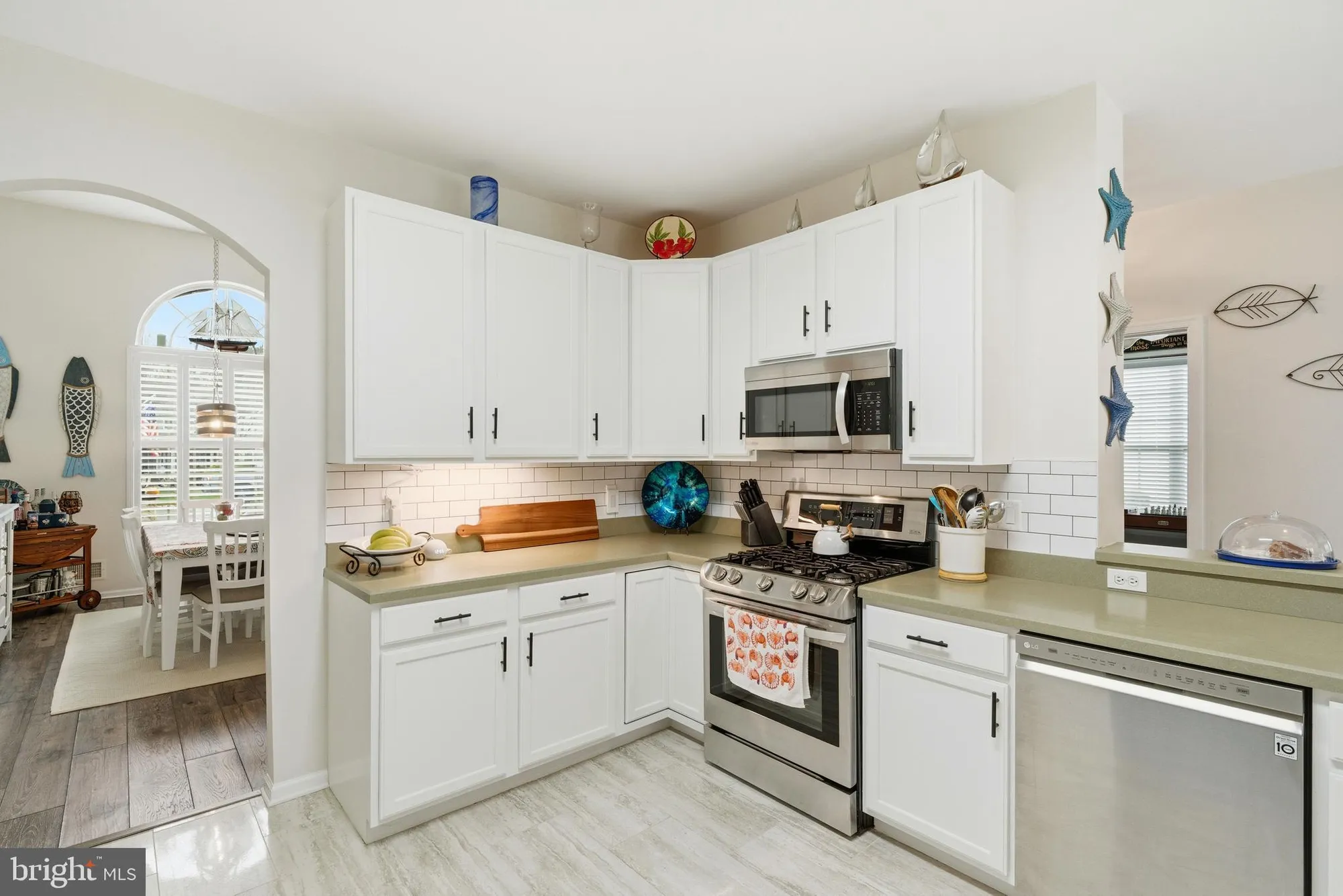 Property Slideshow image 15 of 51 | 37 mission way, Barnegat, NJ, 08005