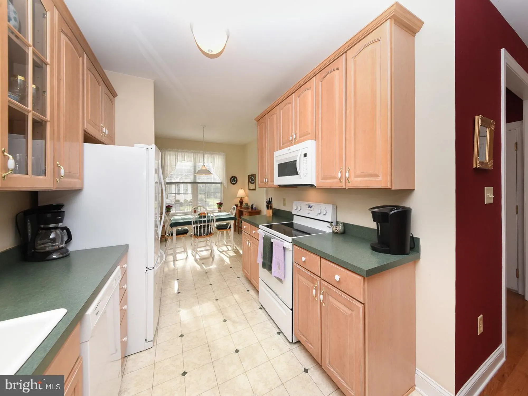 Property Slideshow image 9 of 34 | 3113 arbour green ct, Hatfield, PA, 19440