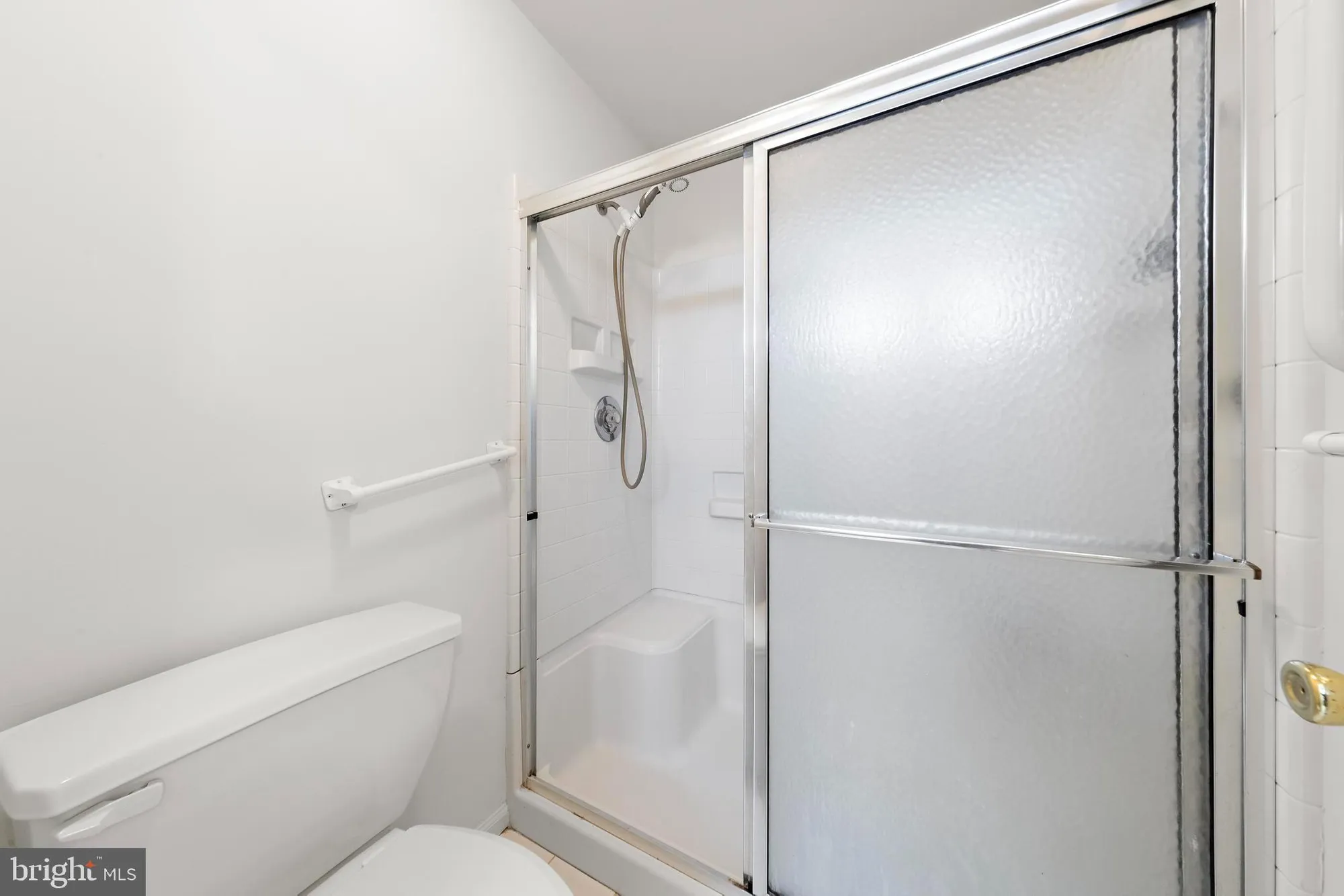 Property Slideshow image 36 of 60 | 107 deerfield dr, Manahawkin, NJ, 08050