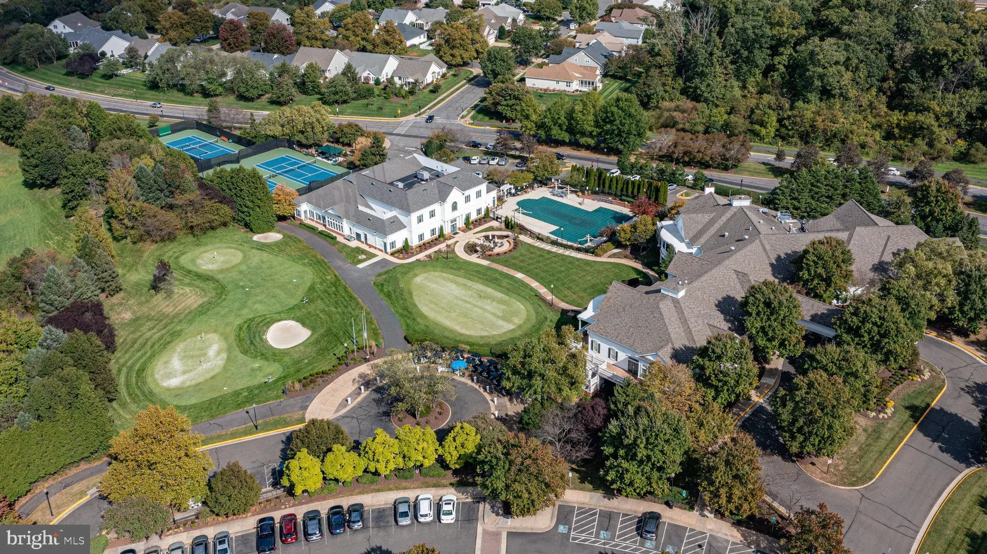 Property Slideshow image 30 of 37 | 13154 triple crown loop, Gainesville, VA, 20155