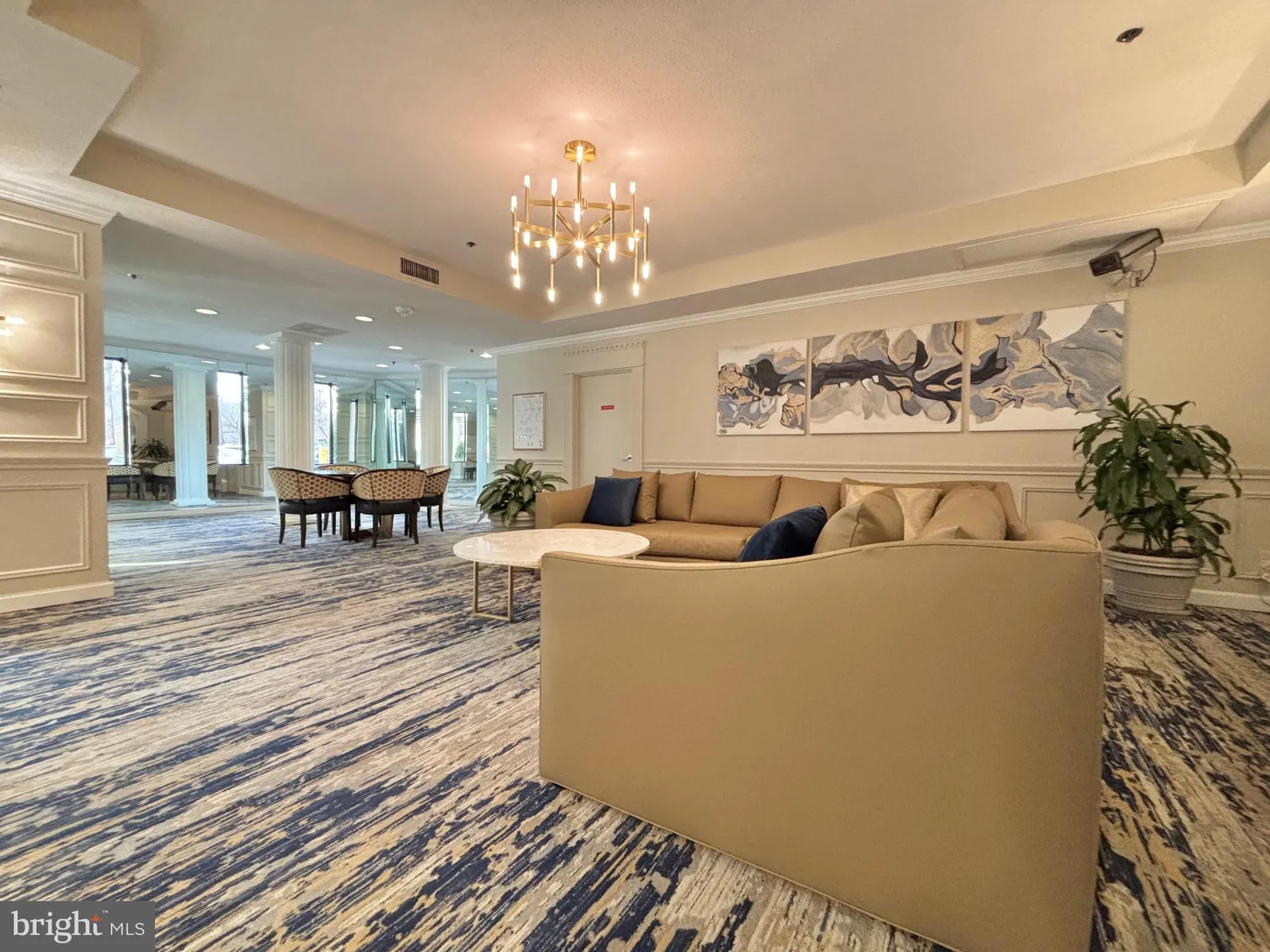 Property Slideshow image 13 of 13 | 15107 interlachen dr 2-702, Silver Spring, MD, 20906