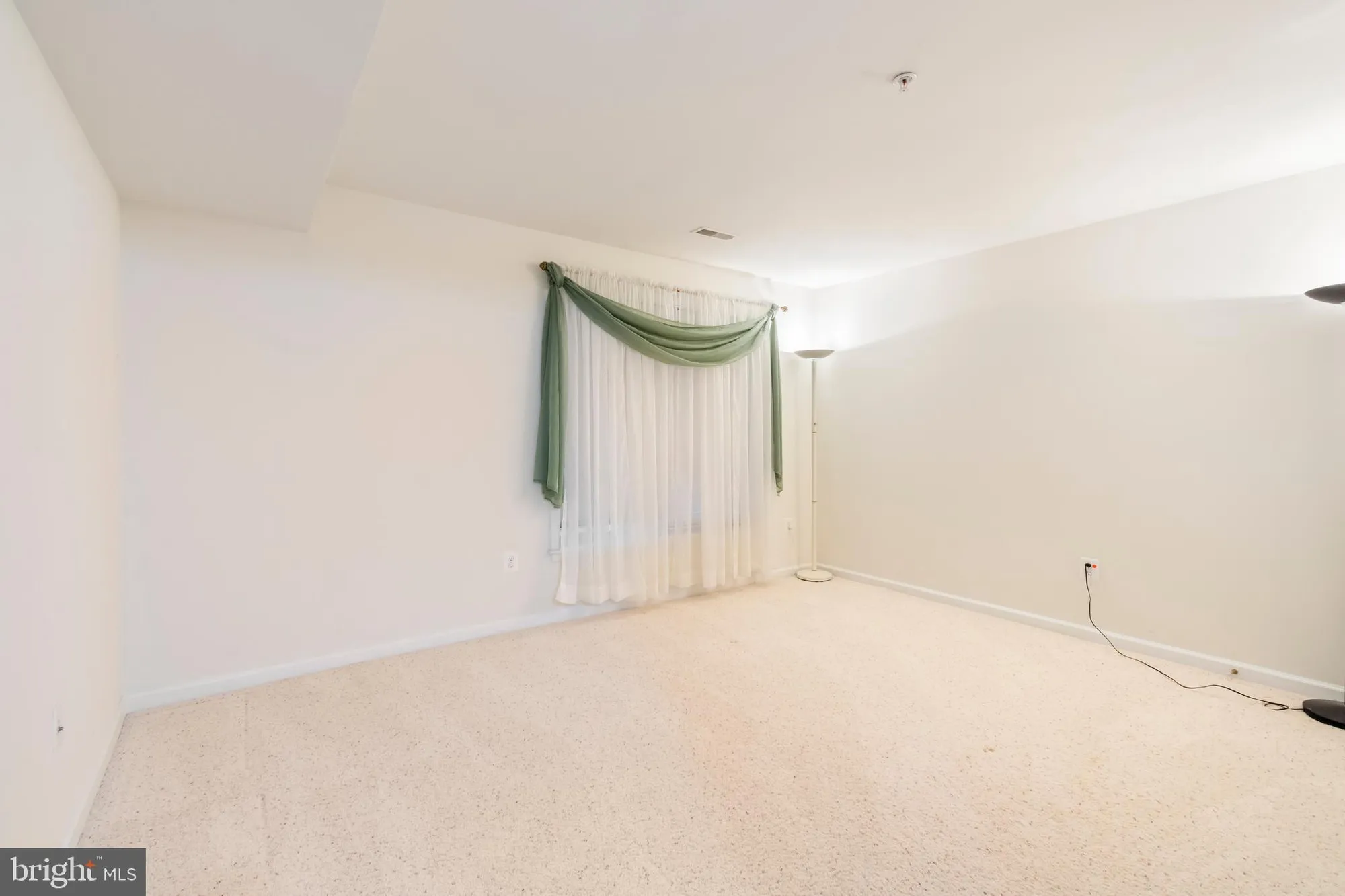 Property Slideshow image 29 of 40 | 8 hayride ln # 222, Taneytown, MD, 21787