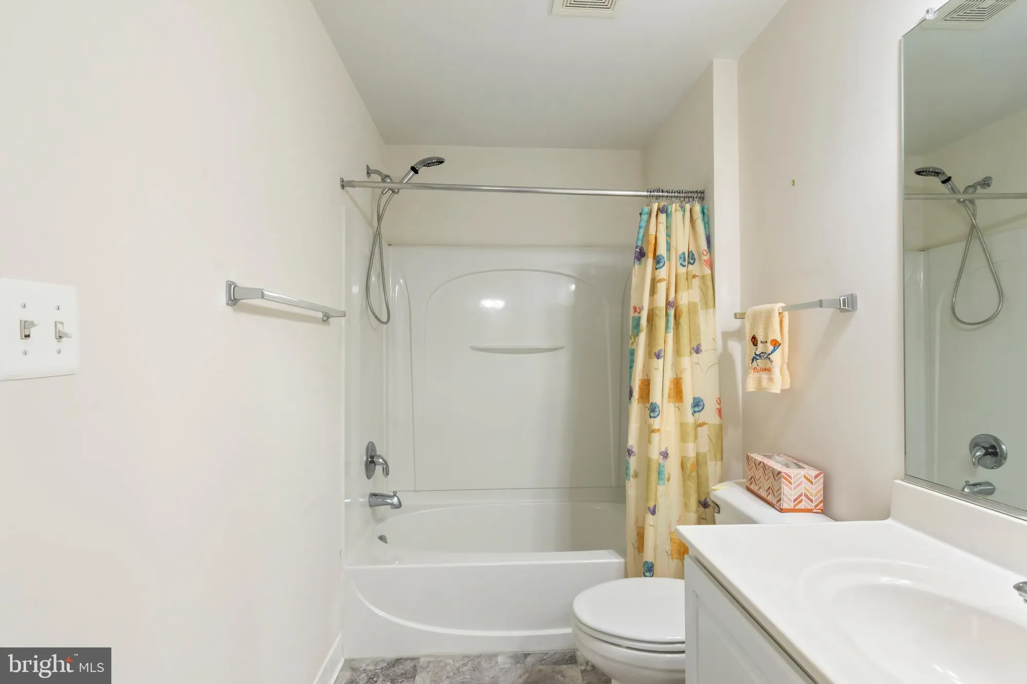 Property Slideshow image 31 of 40 | 8 hayride ln # 222, Taneytown, MD, 21787