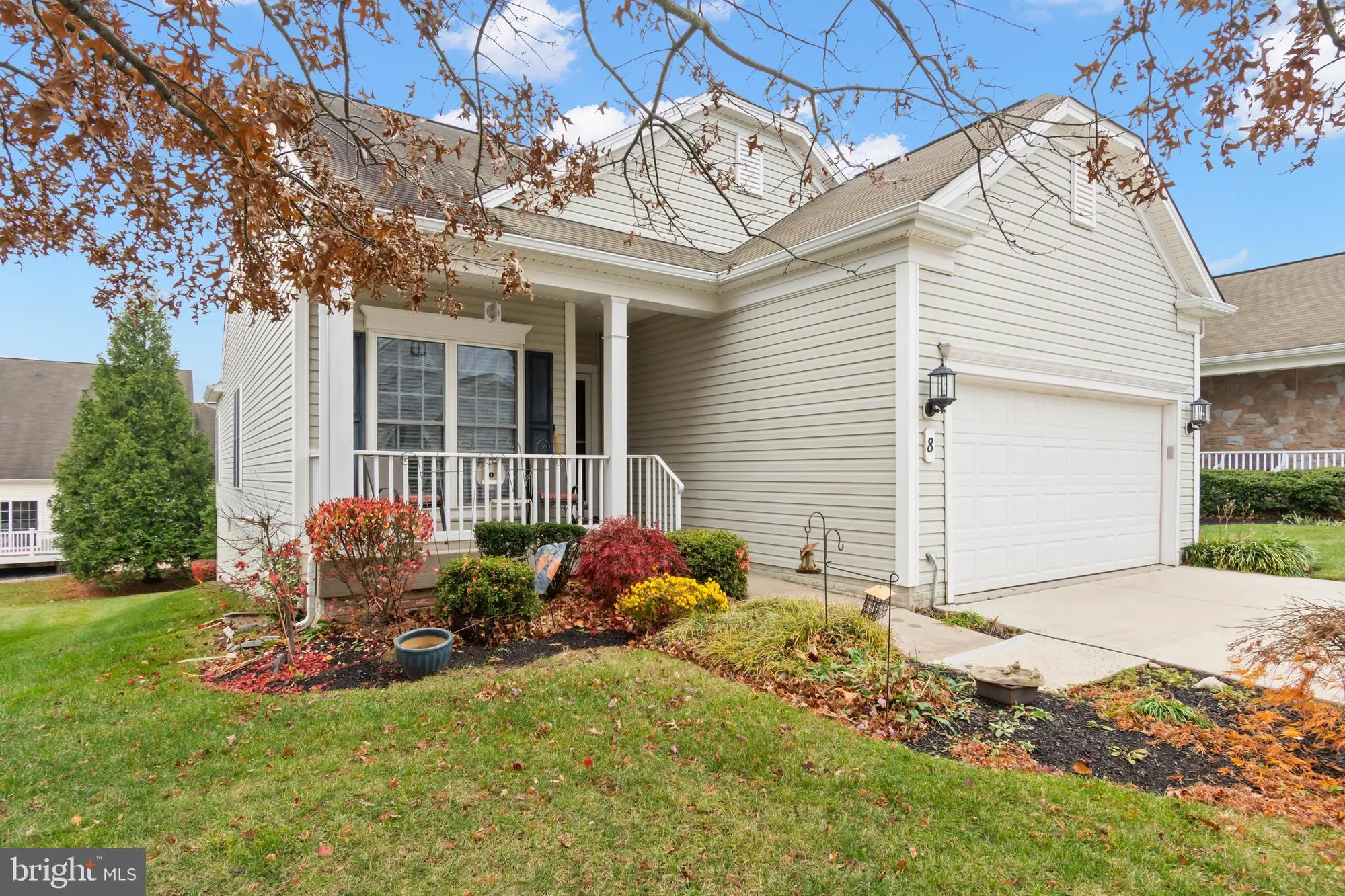 Property Slideshow image 1 of 40 | 8 hayride ln # 222, Taneytown, MD, 21787