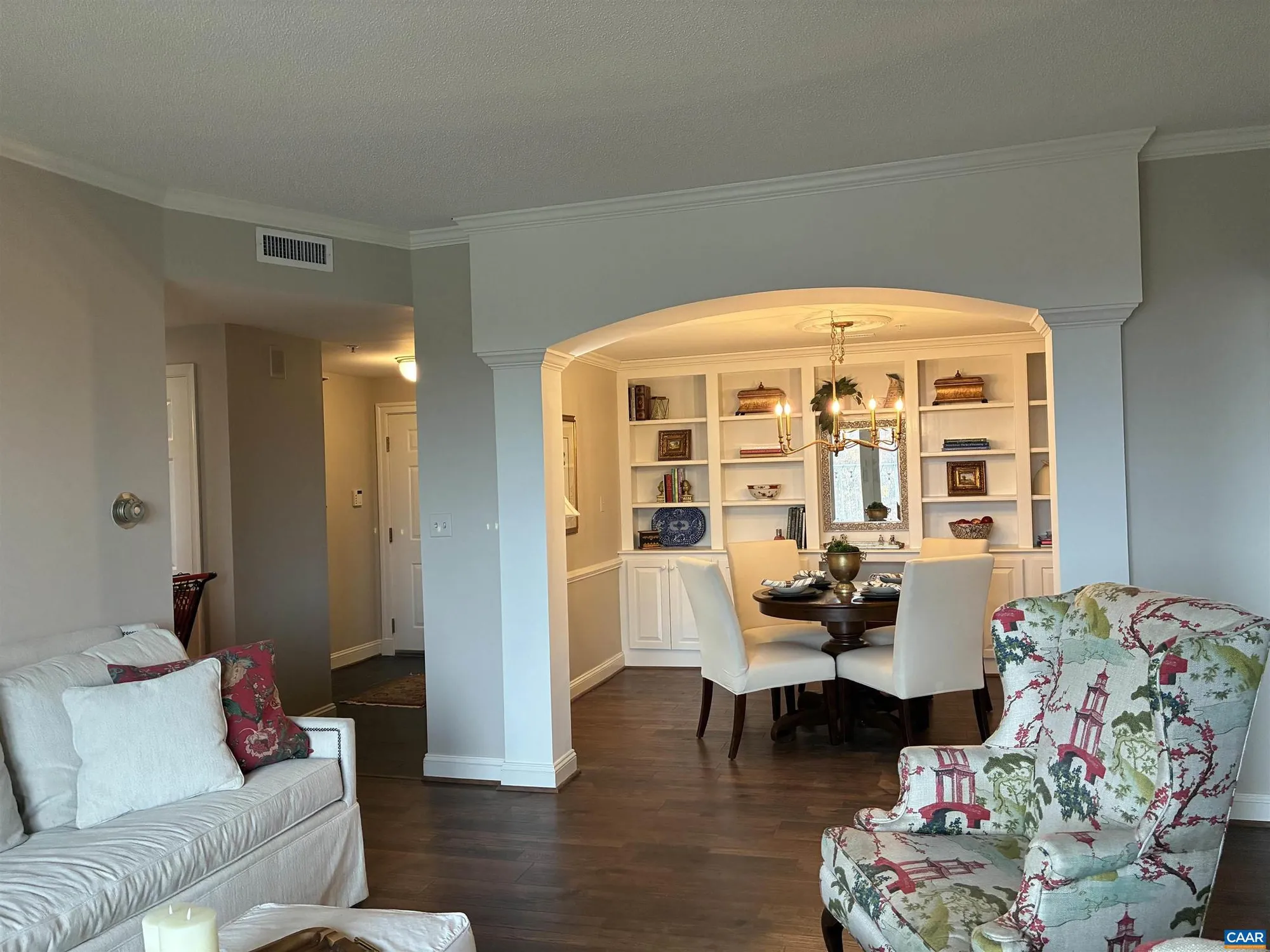 Property Slideshow image 7 of 30 | 500 crestwood dr 2403, Charlottesville, VA, 22903