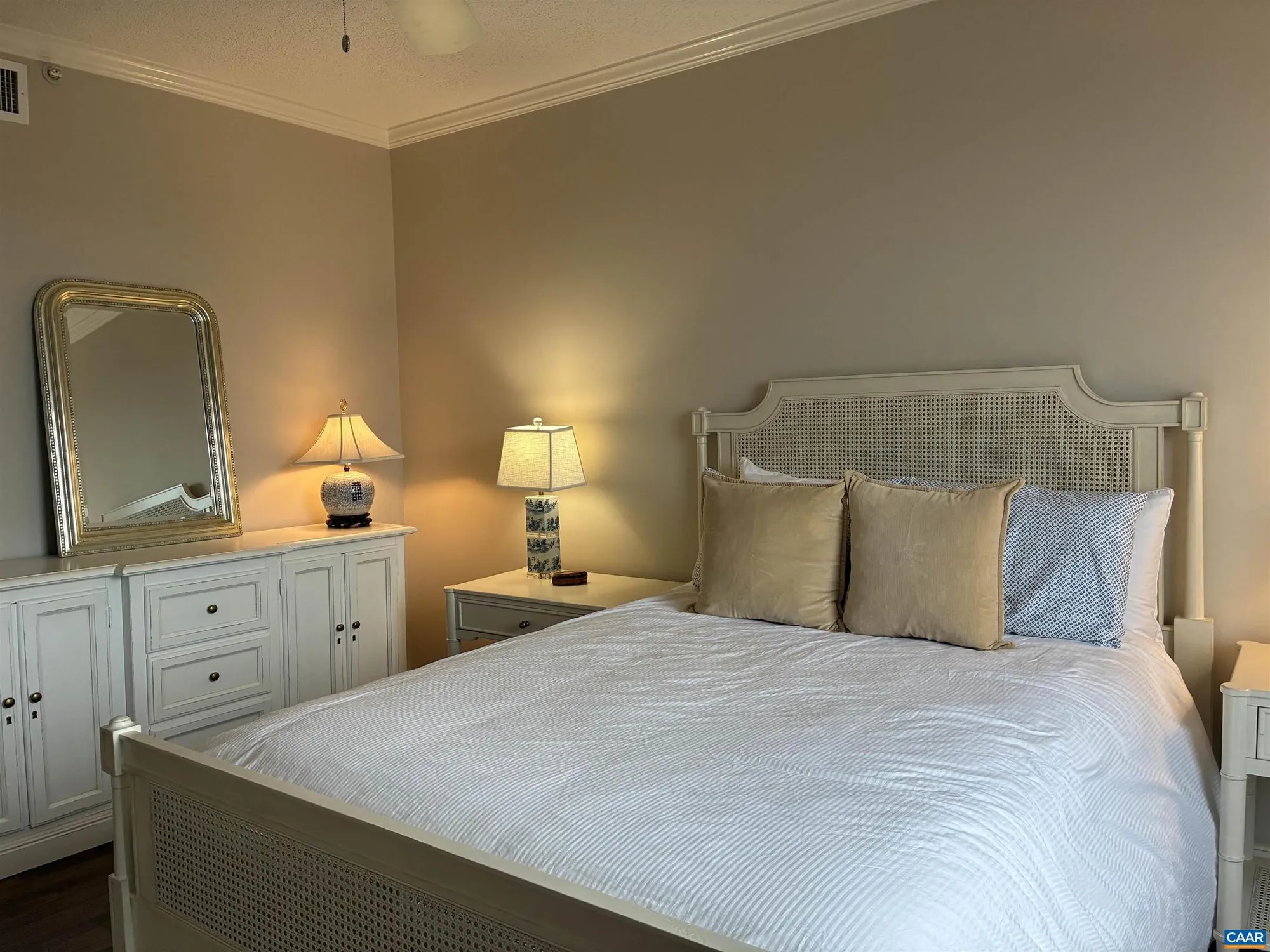 Property Slideshow image 16 of 30 | 500 crestwood dr 2403, Charlottesville, VA, 22903