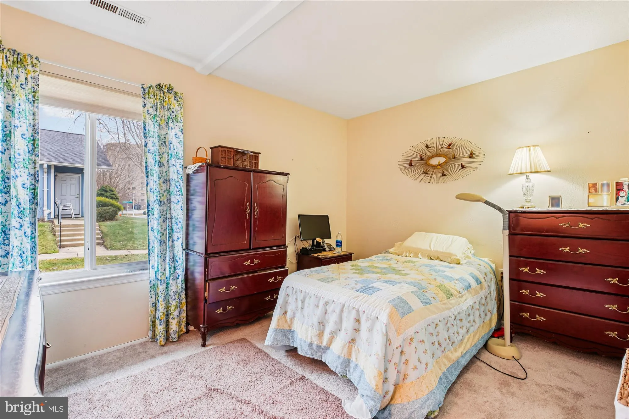 Property Slideshow image 8 of 33 | 15205 tottenham ter # 24-b, Silver Spring, MD, 20906