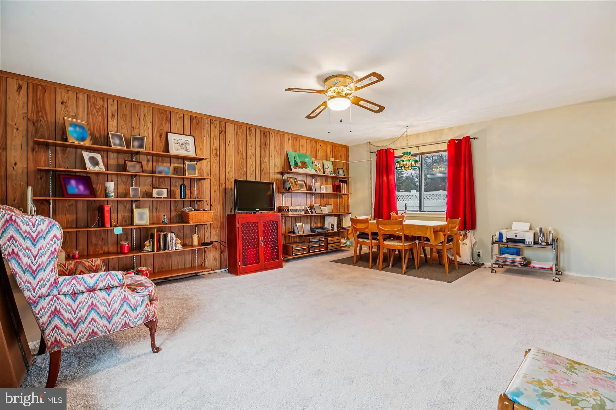 Property Slideshow image 5 of 33 | 15205 tottenham ter # 24-b, Silver Spring, MD, 20906