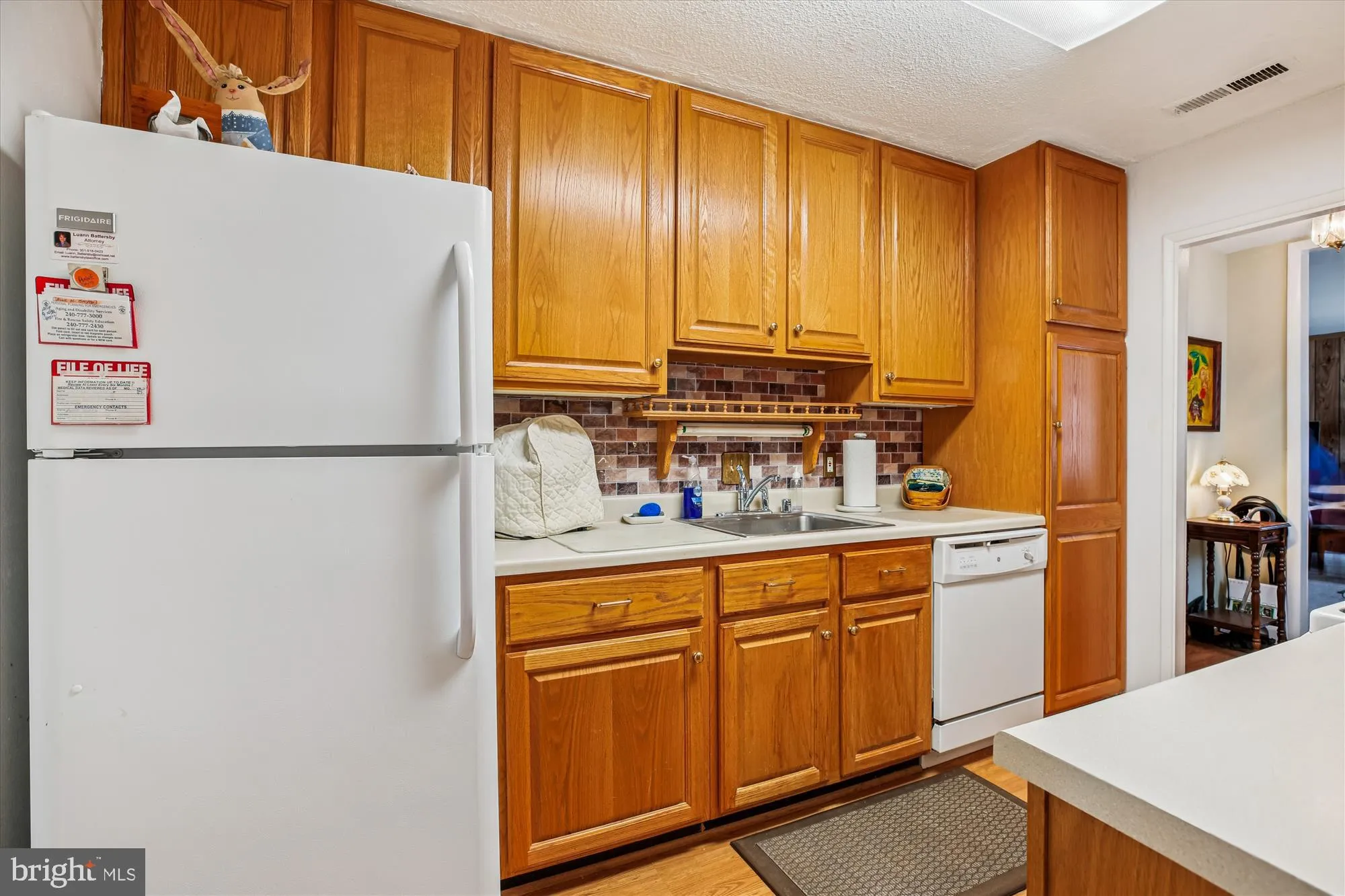 Property Slideshow image 4 of 33 | 15205 tottenham ter # 24-b, Silver Spring, MD, 20906