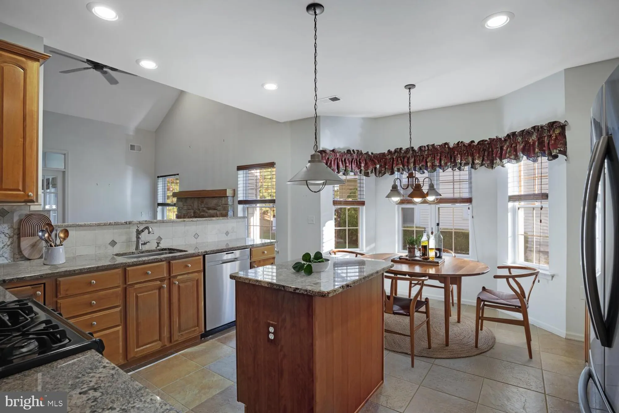 Property Slideshow image 12 of 45 | 46 belmar blvd, Waretown, NJ, 08758