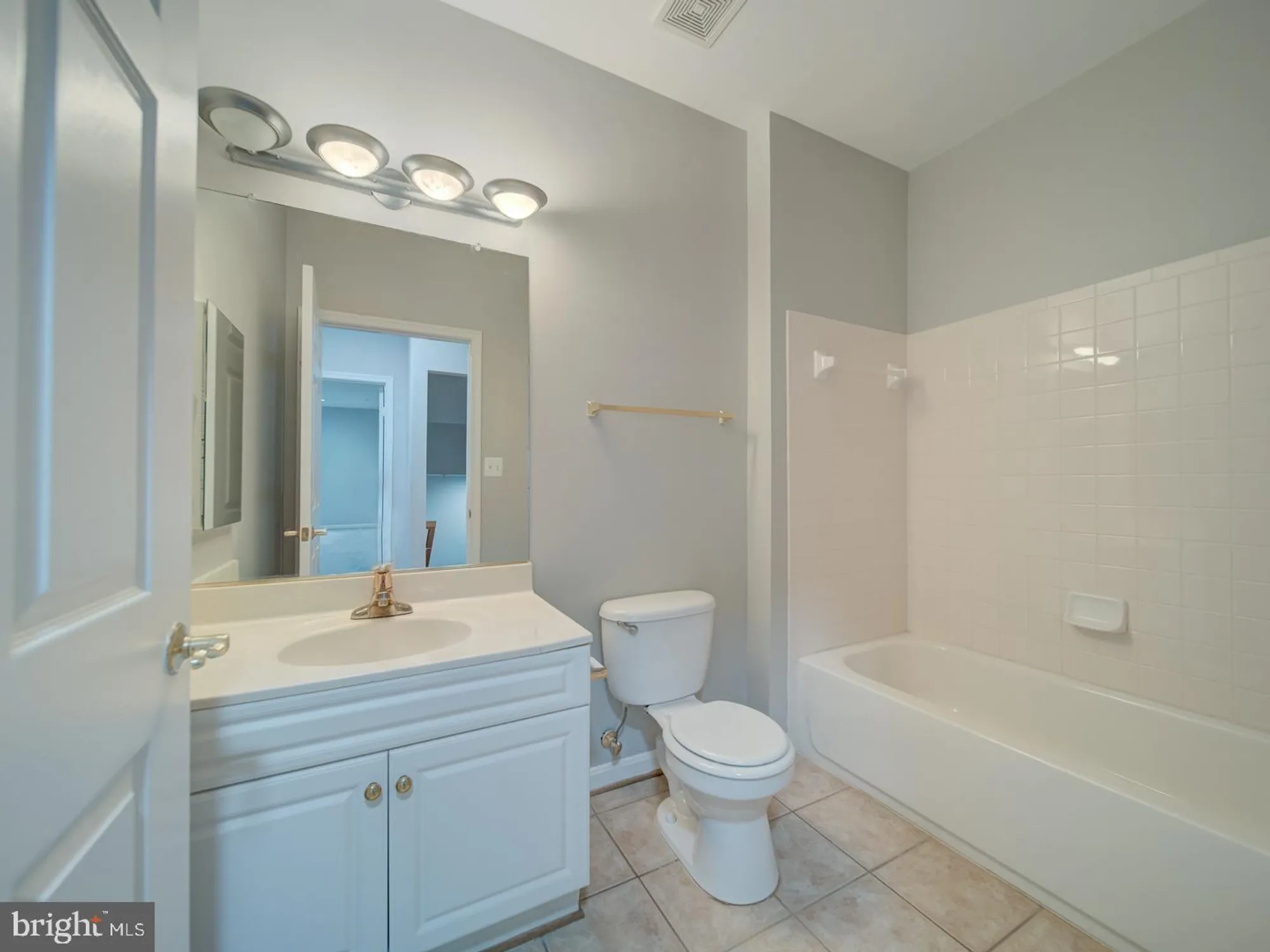 Property Slideshow image 22 of 58 | 13914 new acadia ln, Upper Marlboro, MD, 20774