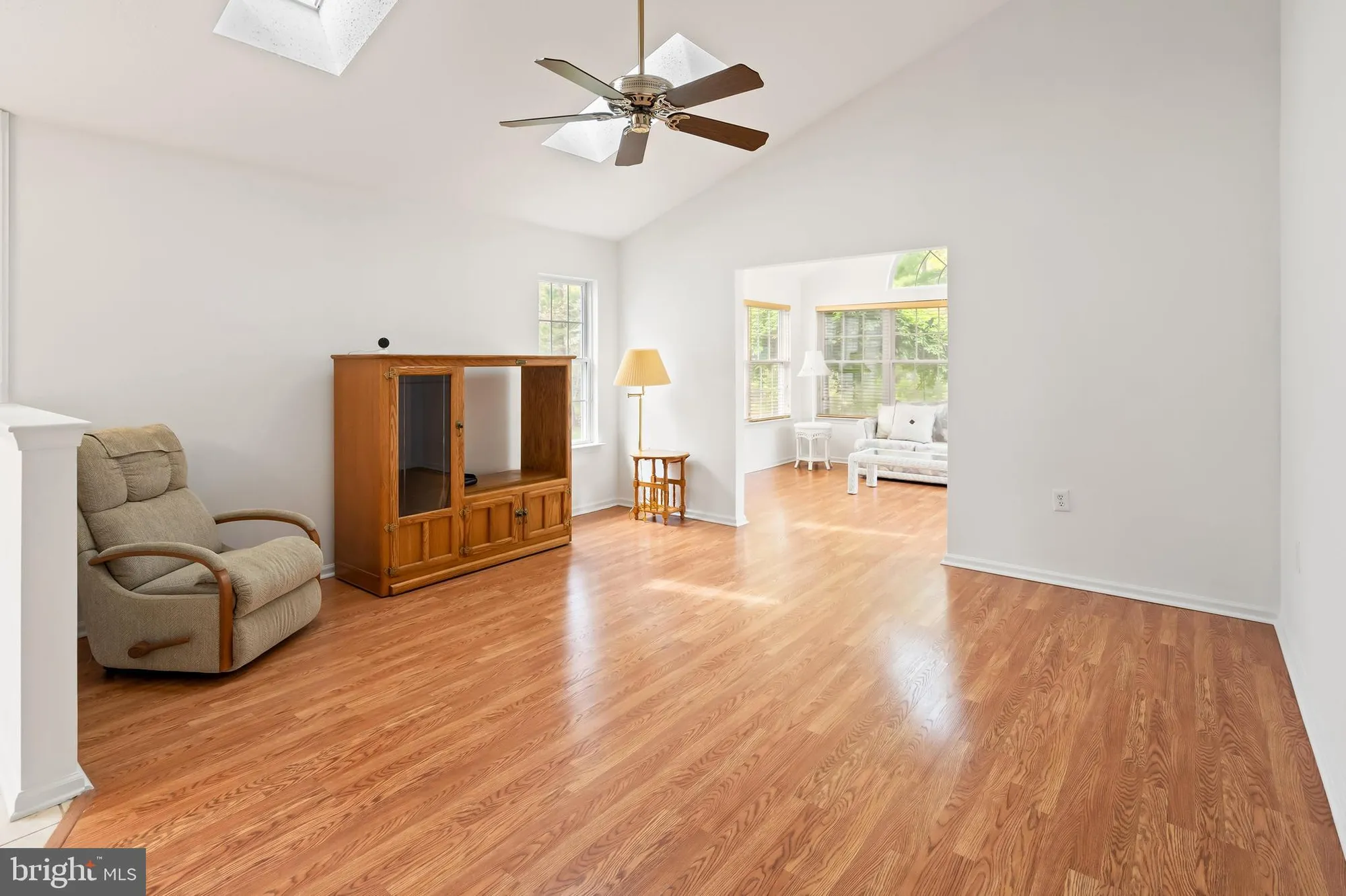 Property Slideshow image 9 of 32 | 12 rye ct, Jackson, NJ, 08527