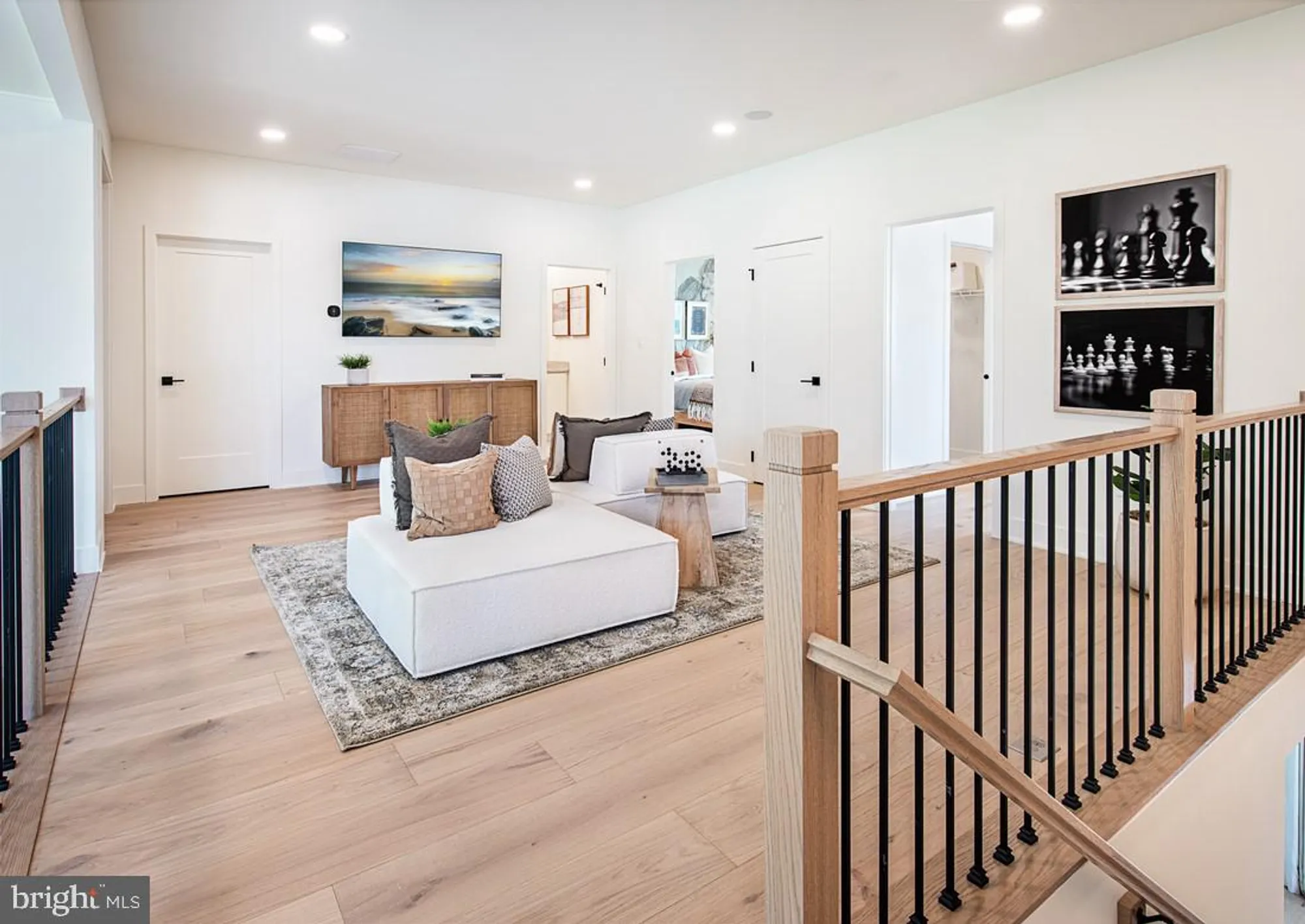 Property Slideshow image 12 of 16 | 5 cherry ln, West Windsor, NJ, 08550