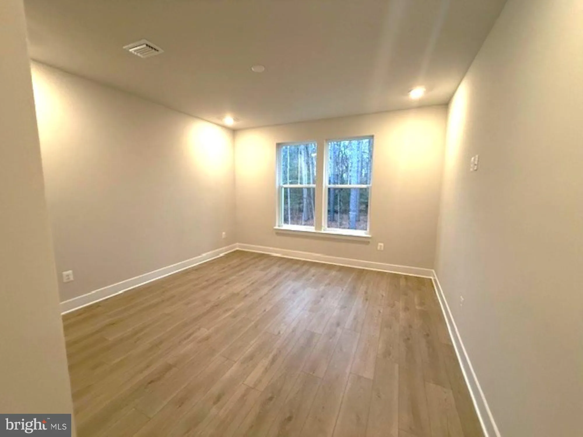 Property Slideshow image 7 of 18 | 354 gallagher dr, Ocean View, DE, 19970