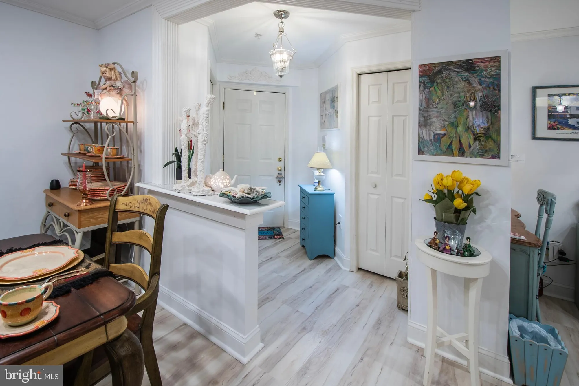 Property Slideshow image 3 of 46 | 511 mowat cir, Hamilton, NJ, 08690