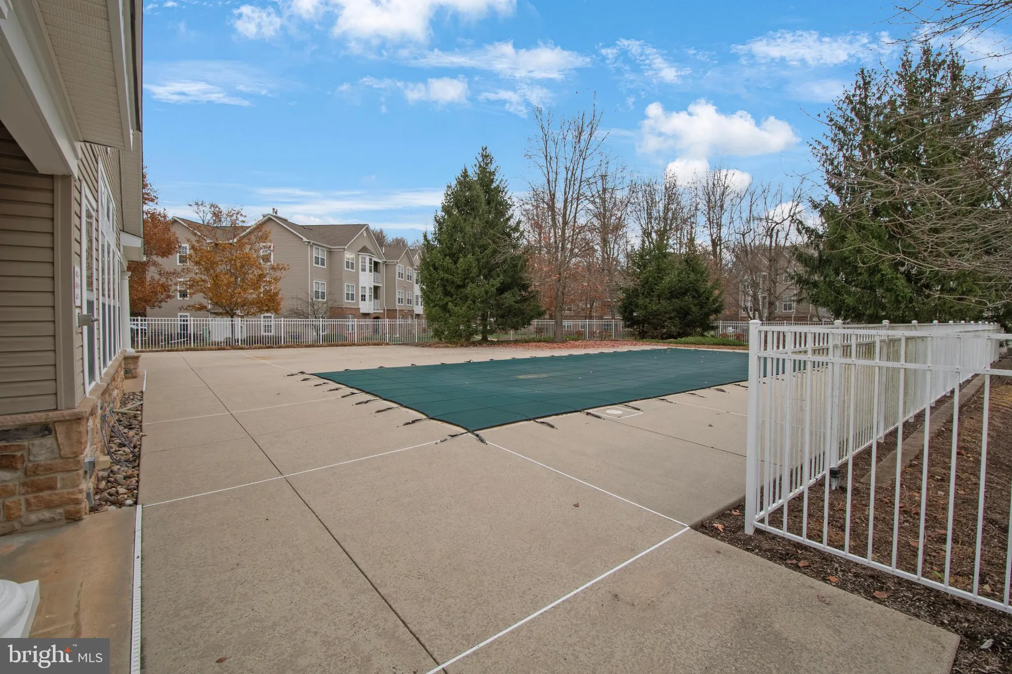 Property Slideshow image 39 of 46 | 511 mowat cir, Hamilton, NJ, 08690