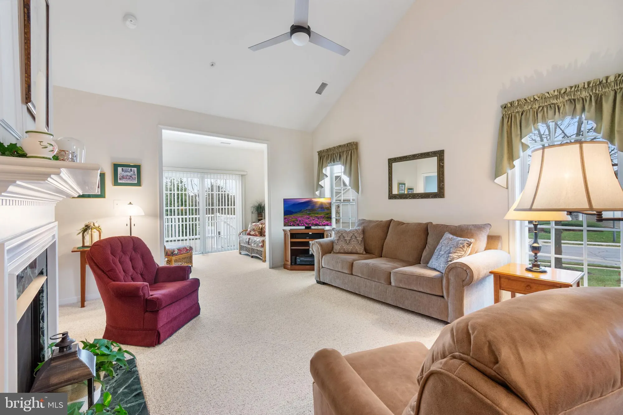 Property Slideshow image 14 of 45 | 180 saddletop dr # 368, Taneytown, MD, 21787