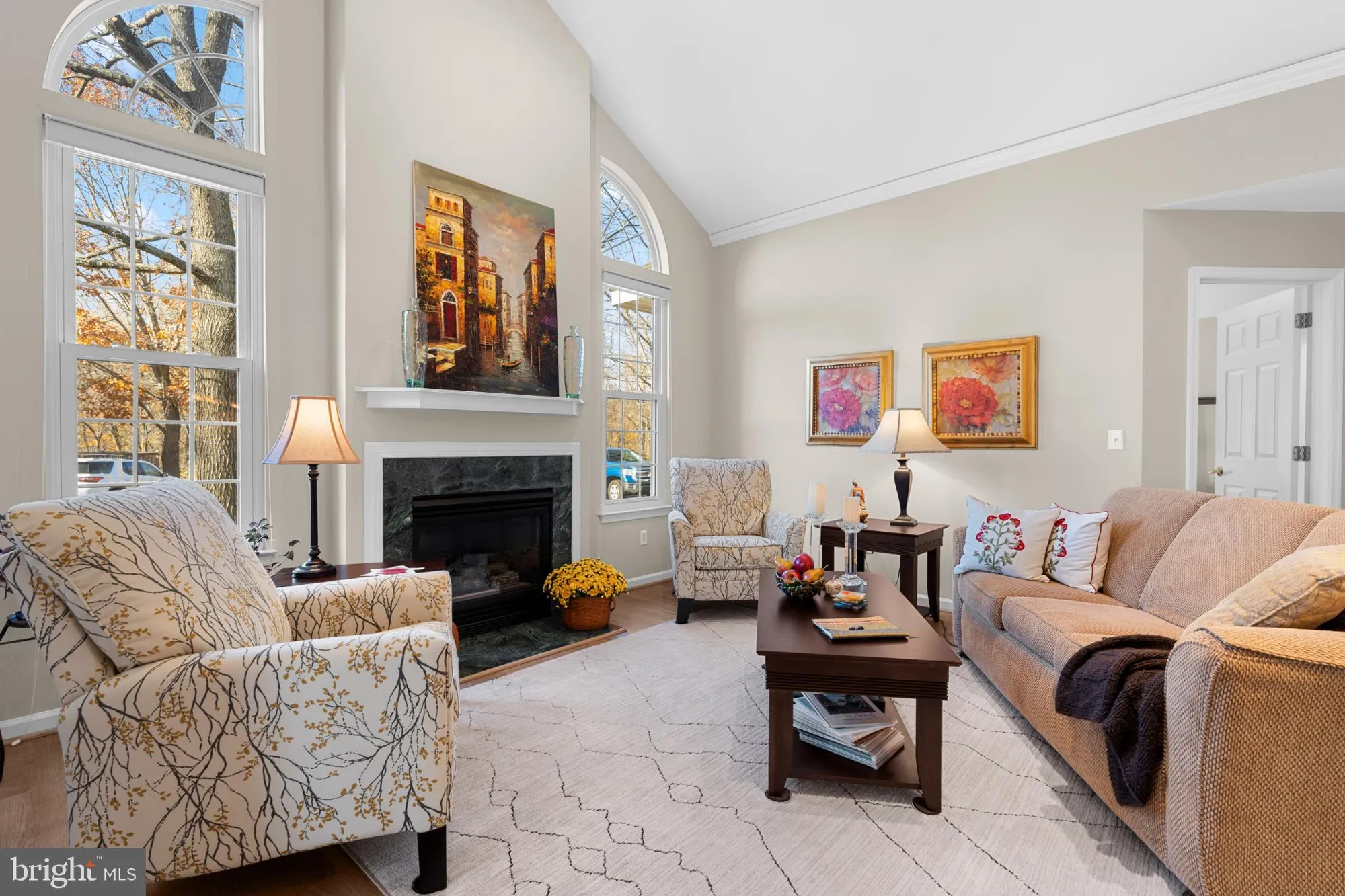 Property Slideshow image 6 of 23 | 124 hollybush cir, Souderton, PA, 18964