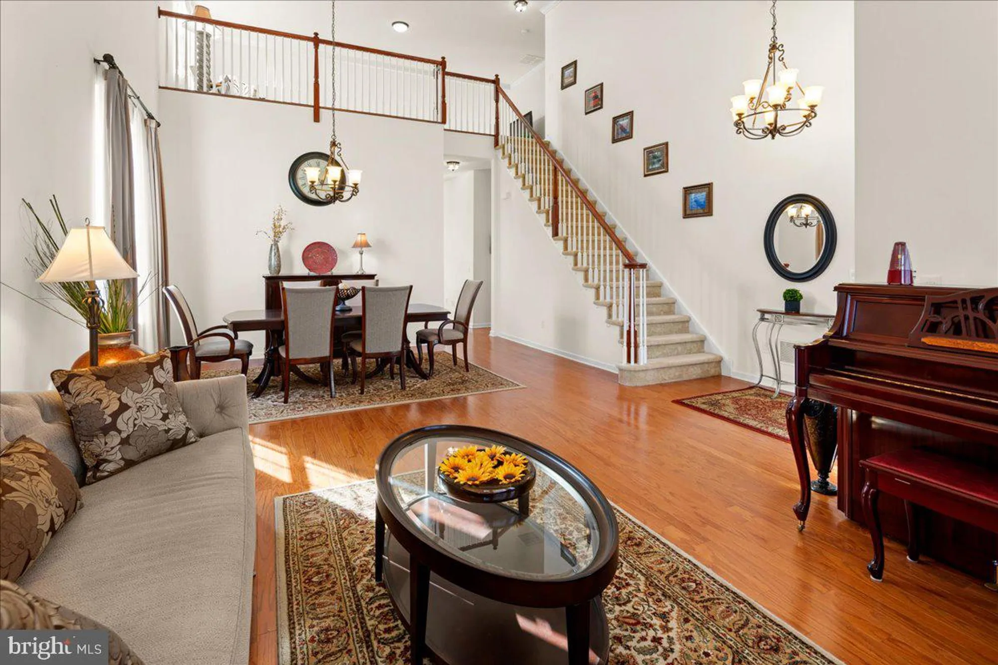 Property Slideshow image 6 of 65 | 9 bellingham dr, Kendall Park, NJ, 08824