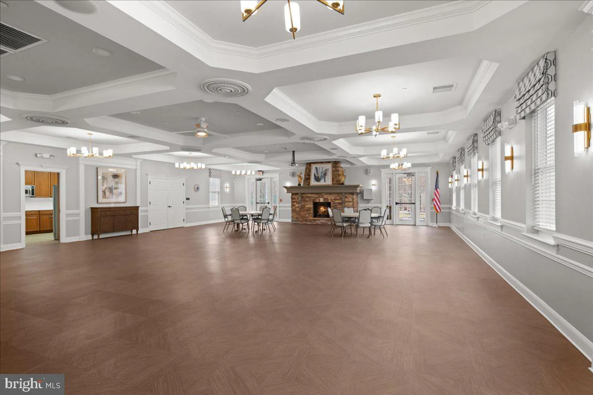 Property Slideshow image 53 of 65 | 9 bellingham dr, Kendall Park, NJ, 08824