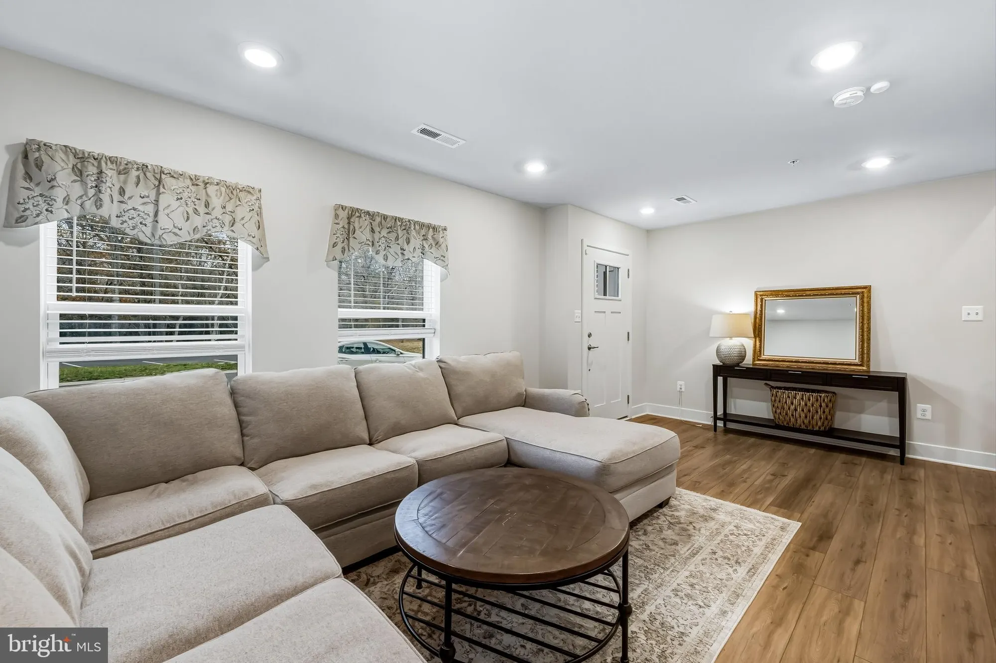 Property Slideshow image 34 of 50 | 7206 sprouse ct, Glen Burnie, MD, 21060