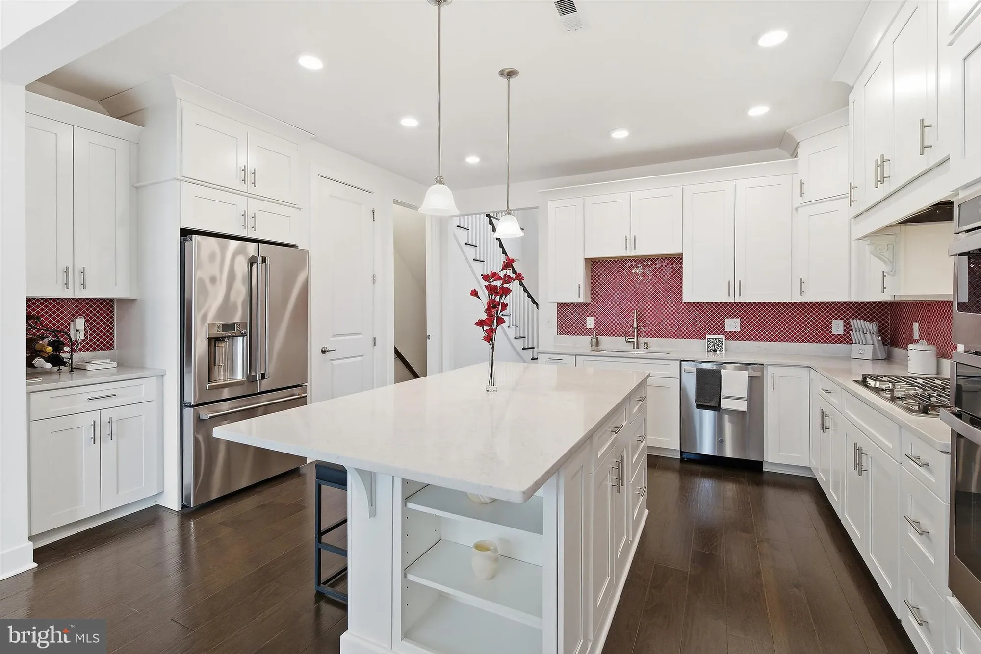 Property Slideshow image 11 of 56 | 4 dogleg ln, Lawrenceville, NJ, 08648