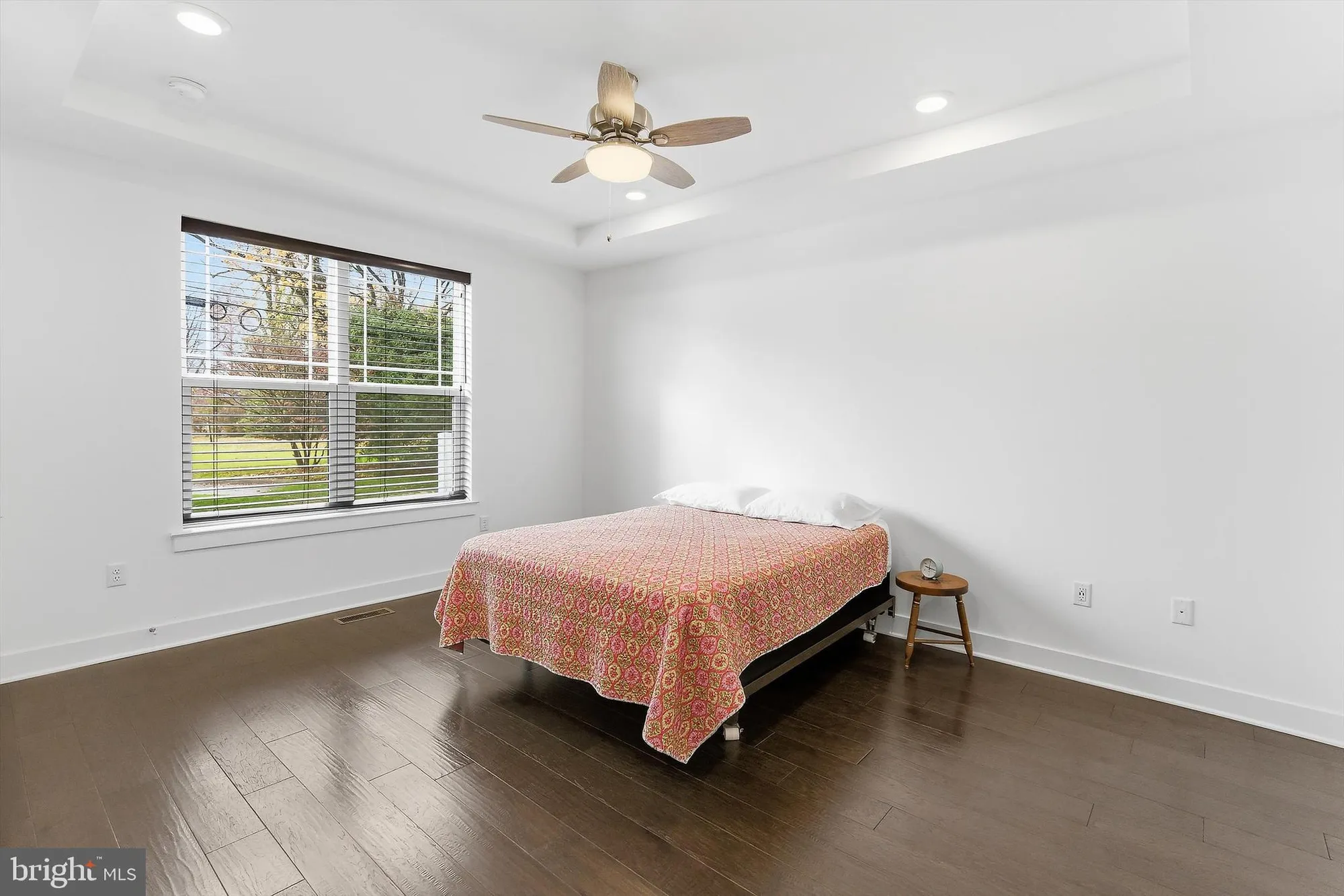 Property Slideshow image 17 of 56 | 4 dogleg ln, Lawrenceville, NJ, 08648