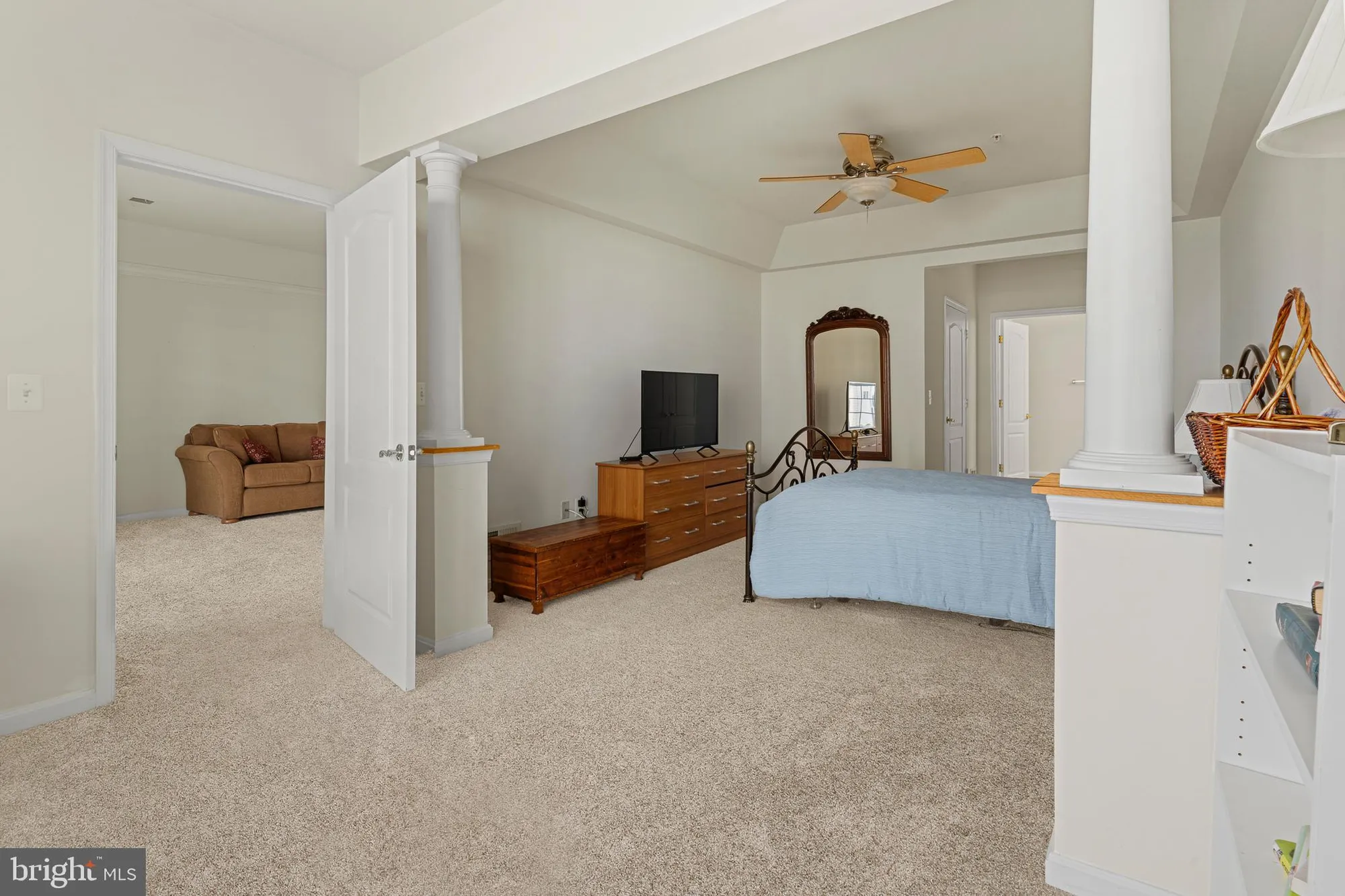 Property Slideshow image 10 of 16 | 8615 wandering fox trl 208, Odenton, MD, 21113