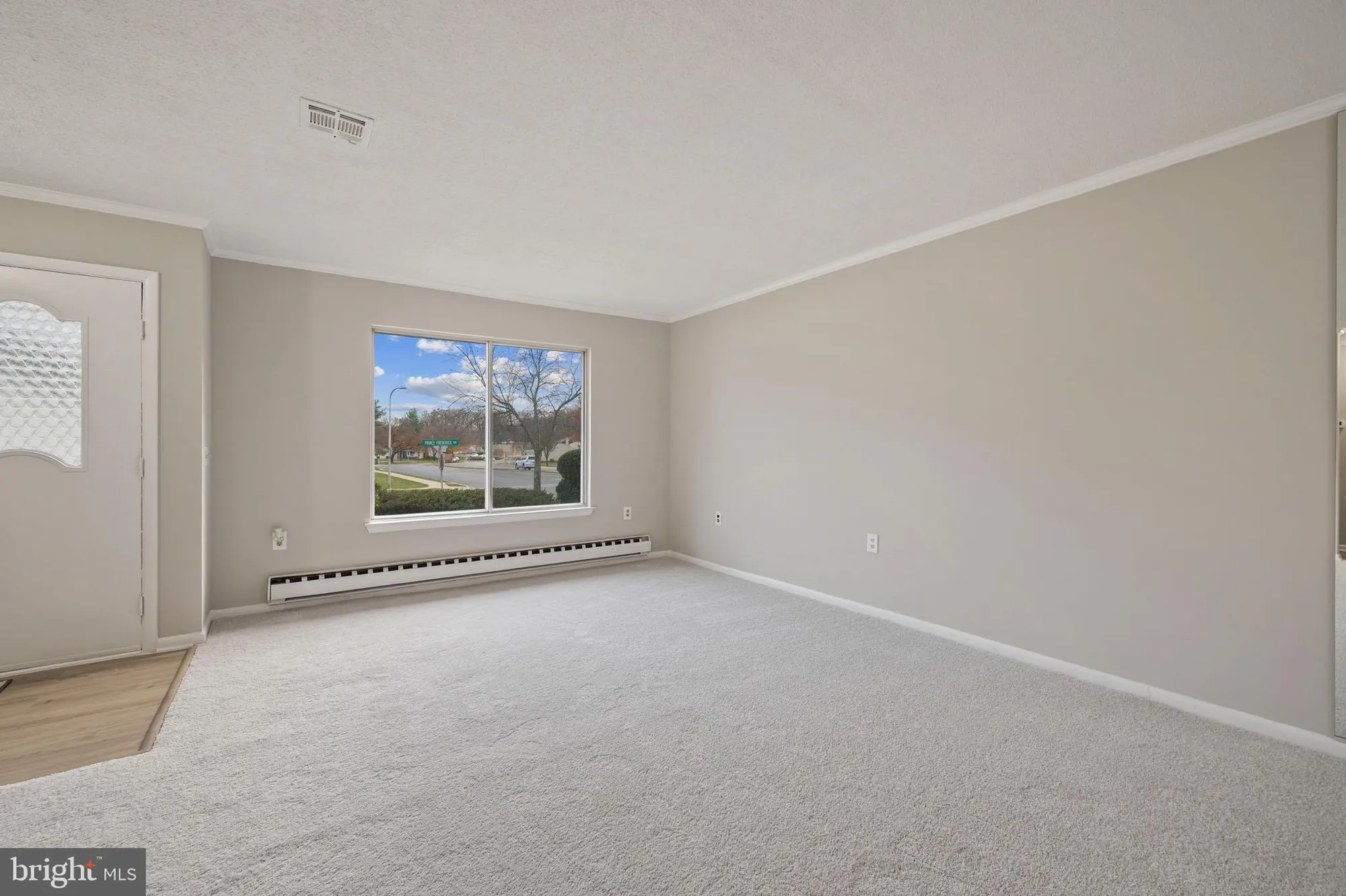 Property Slideshow image 20 of 33 | 15561 prince frederick way # 114-a, Silver Spring, MD, 20906