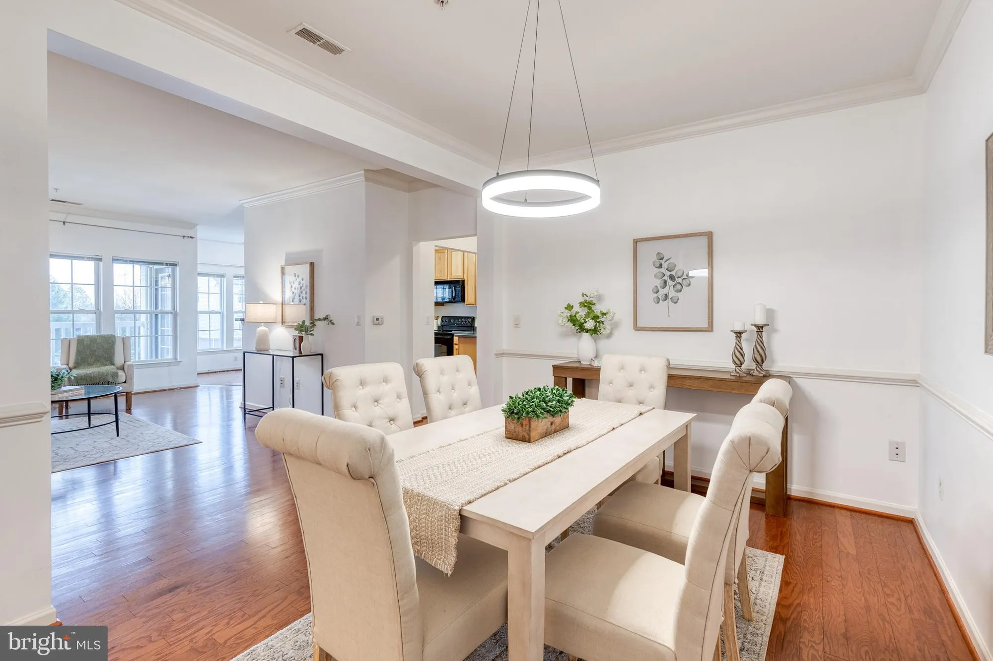 Property Slideshow image 14 of 32 | 8260 stone crop dr e, Ellicott City, MD, 21043