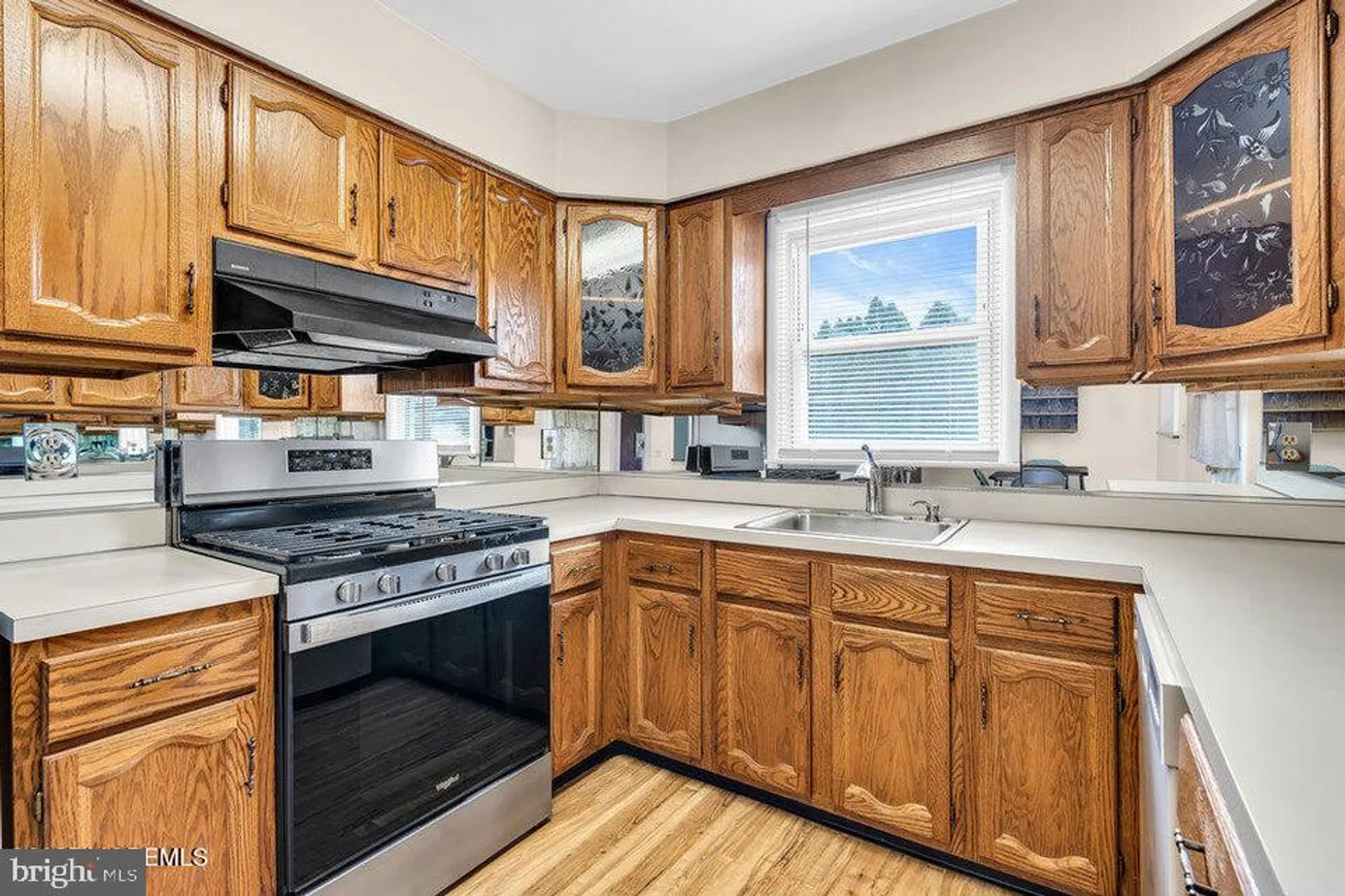 Property Slideshow image 18 of 32 | 50 oakfield rd, Toms River, NJ, 08757