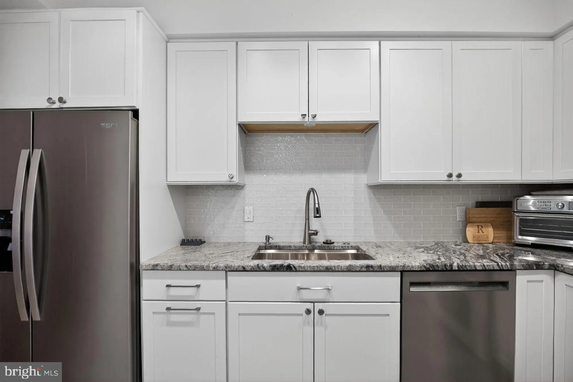 Property Slideshow image 11 of 36 | 506 penny ln c14, Philadelphia, PA, 19111