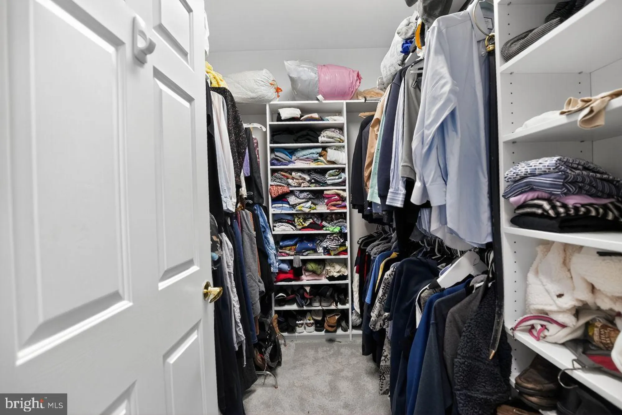 Property Slideshow image 25 of 36 | 506 penny ln c14, Philadelphia, PA, 19111