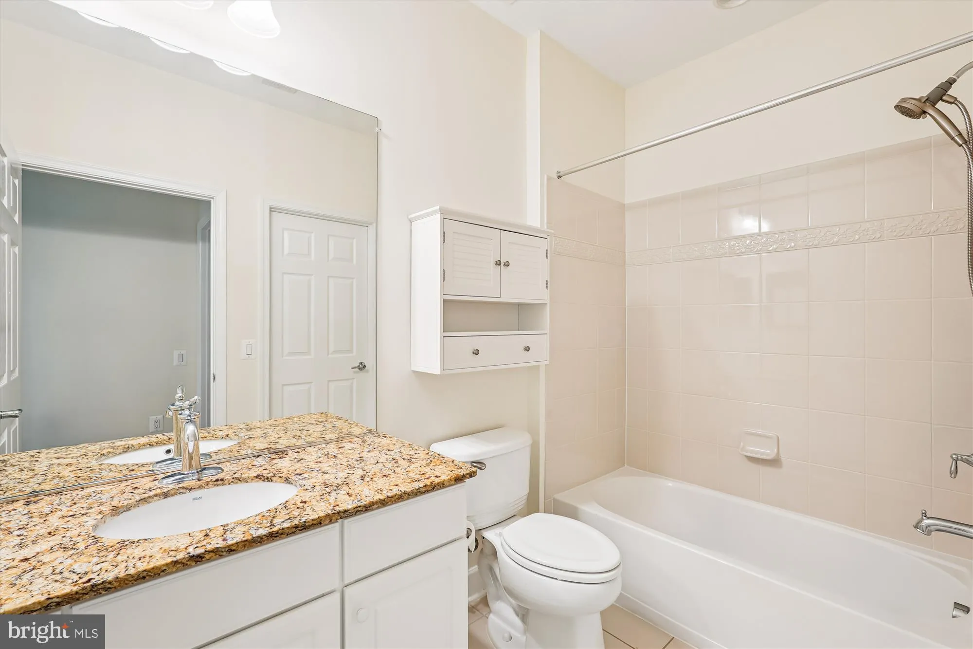 Property Slideshow image 26 of 28 | 20439 old grey pl, Ashburn, VA, 20147