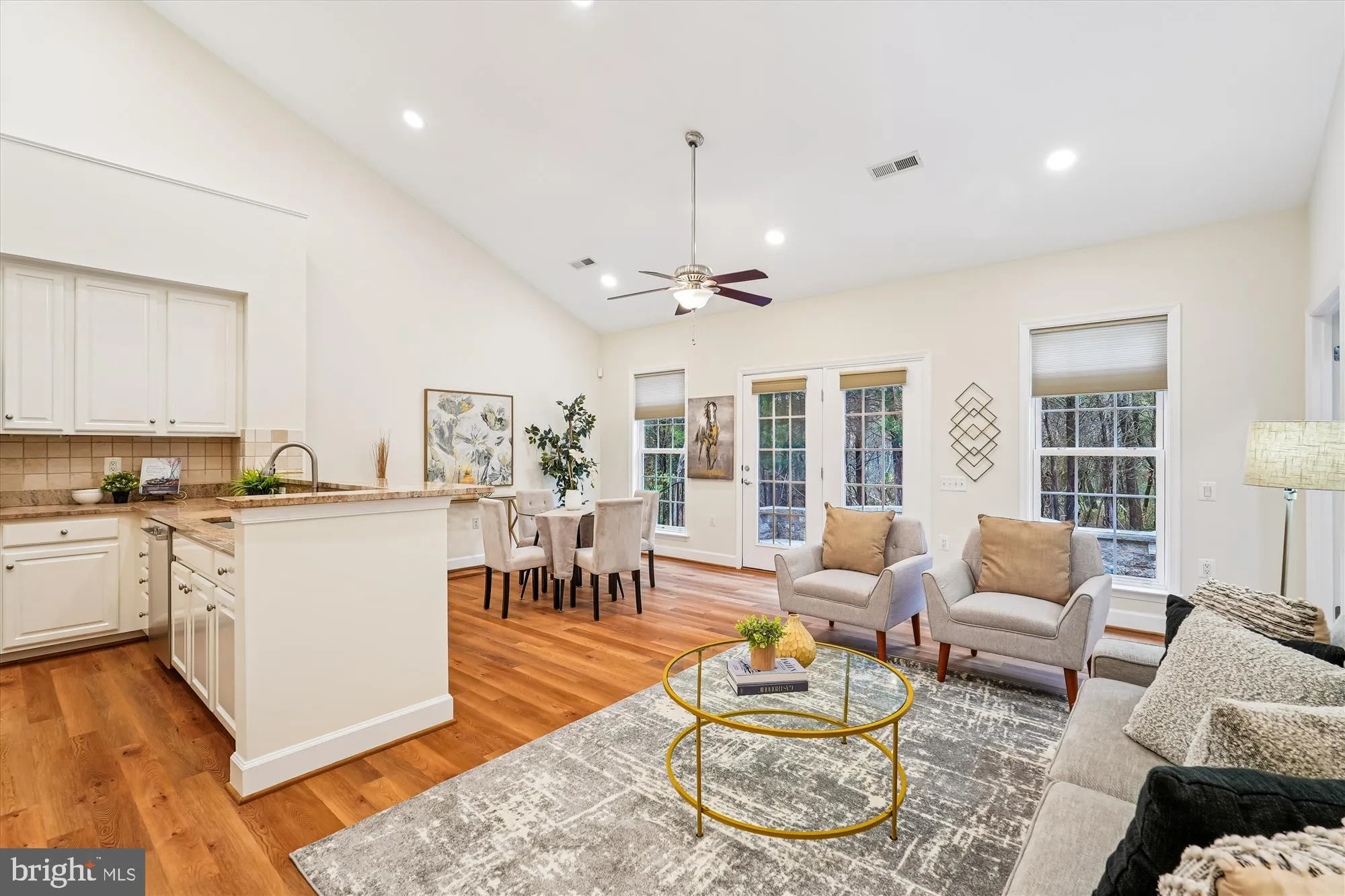 Property Slideshow image 10 of 28 | 20439 old grey pl, Ashburn, VA, 20147