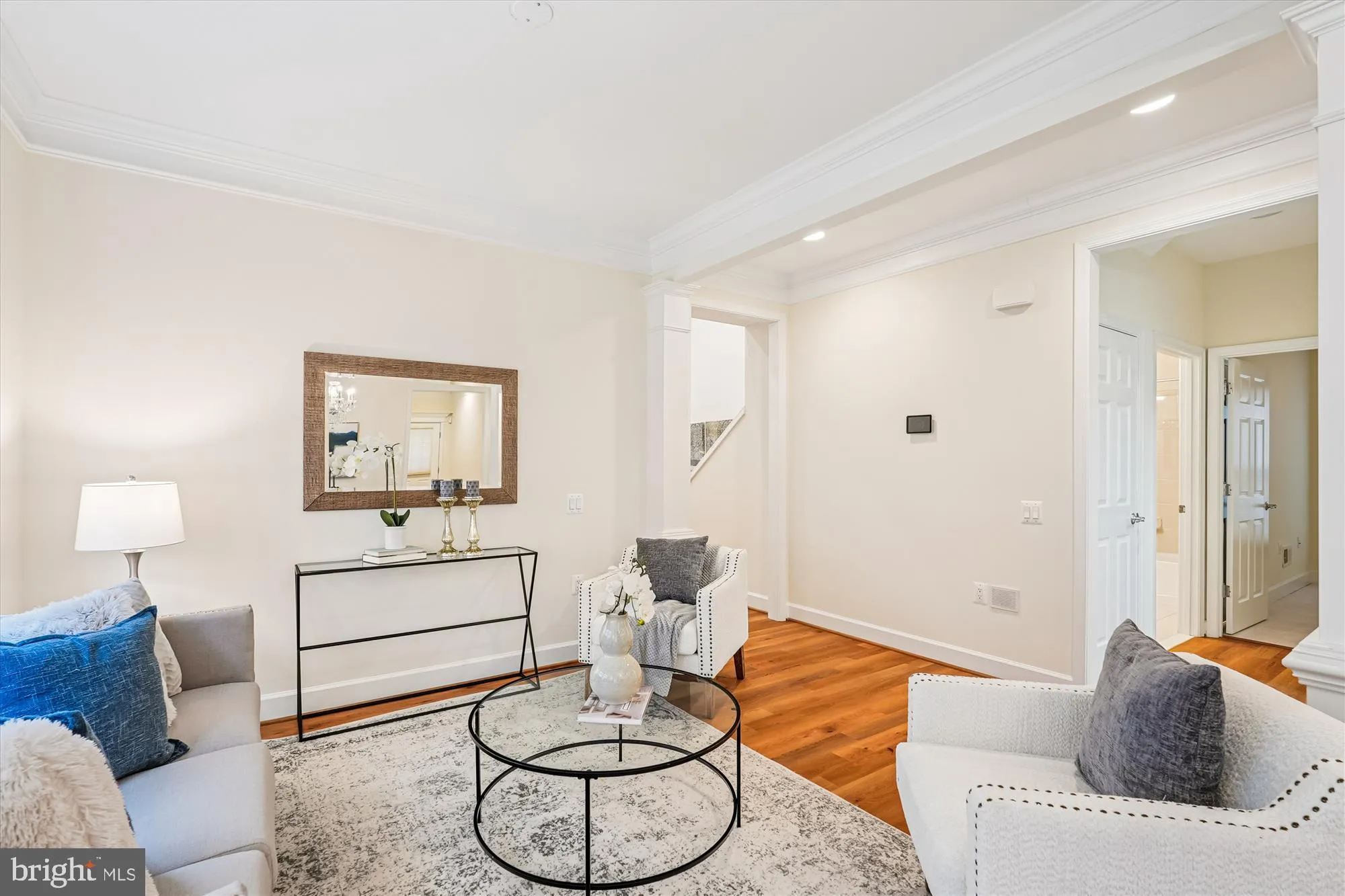 Property Slideshow image 6 of 28 | 20439 old grey pl, Ashburn, VA, 20147