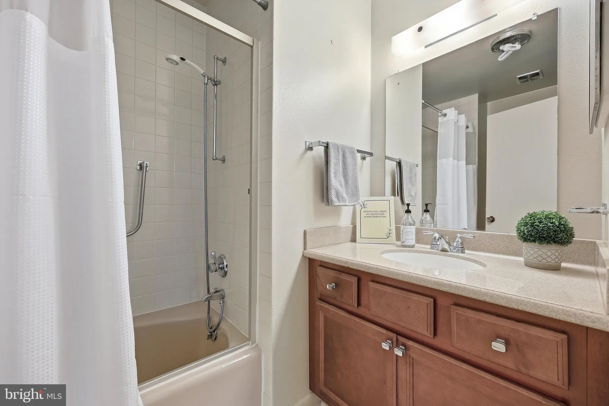 Property Slideshow image 21 of 52 | 3345 s leisure world blvd # 96-j, Silver Spring, MD, 20906