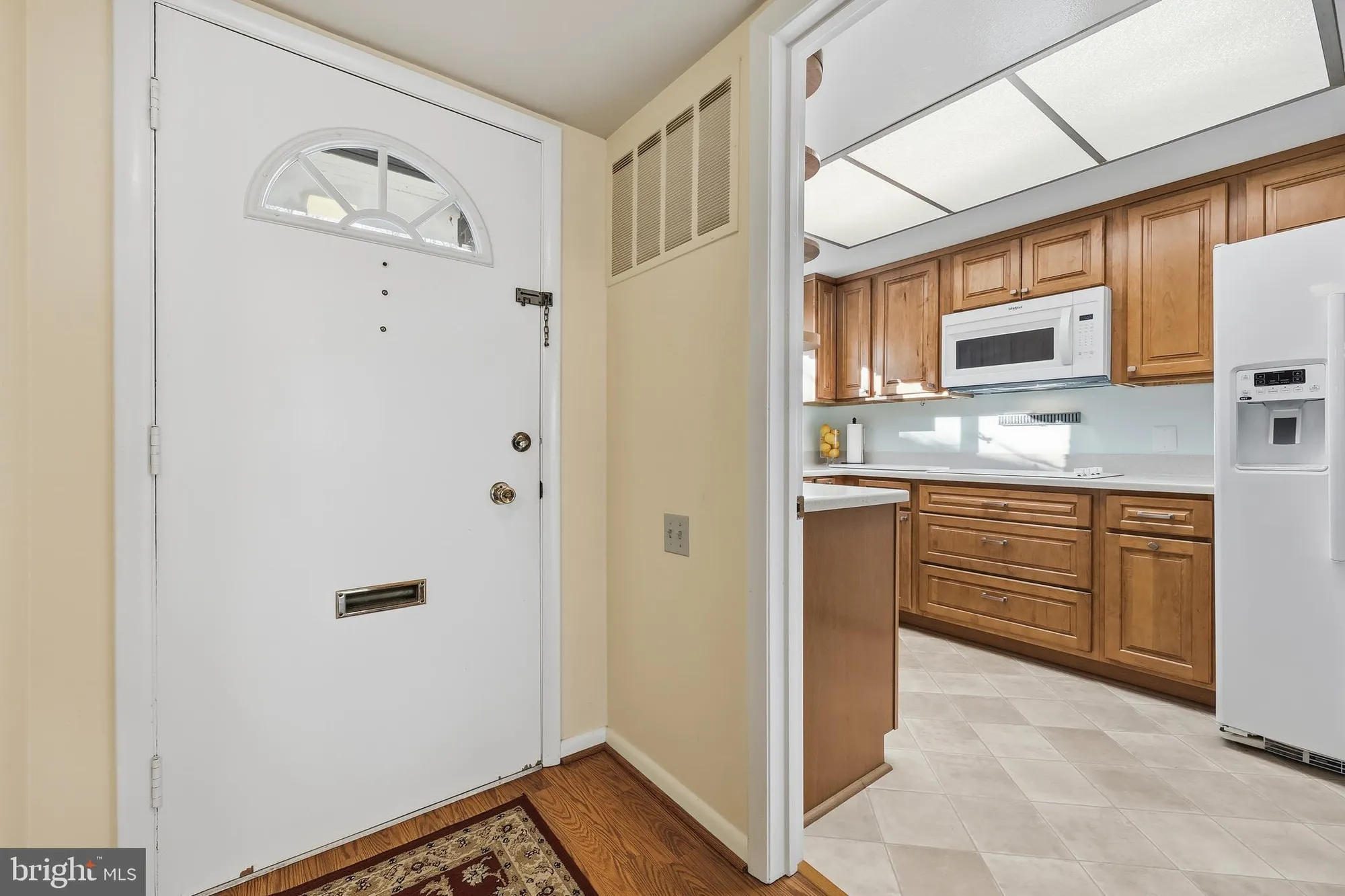 Property Slideshow image 4 of 52 | 3345 s leisure world blvd # 96-j, Silver Spring, MD, 20906